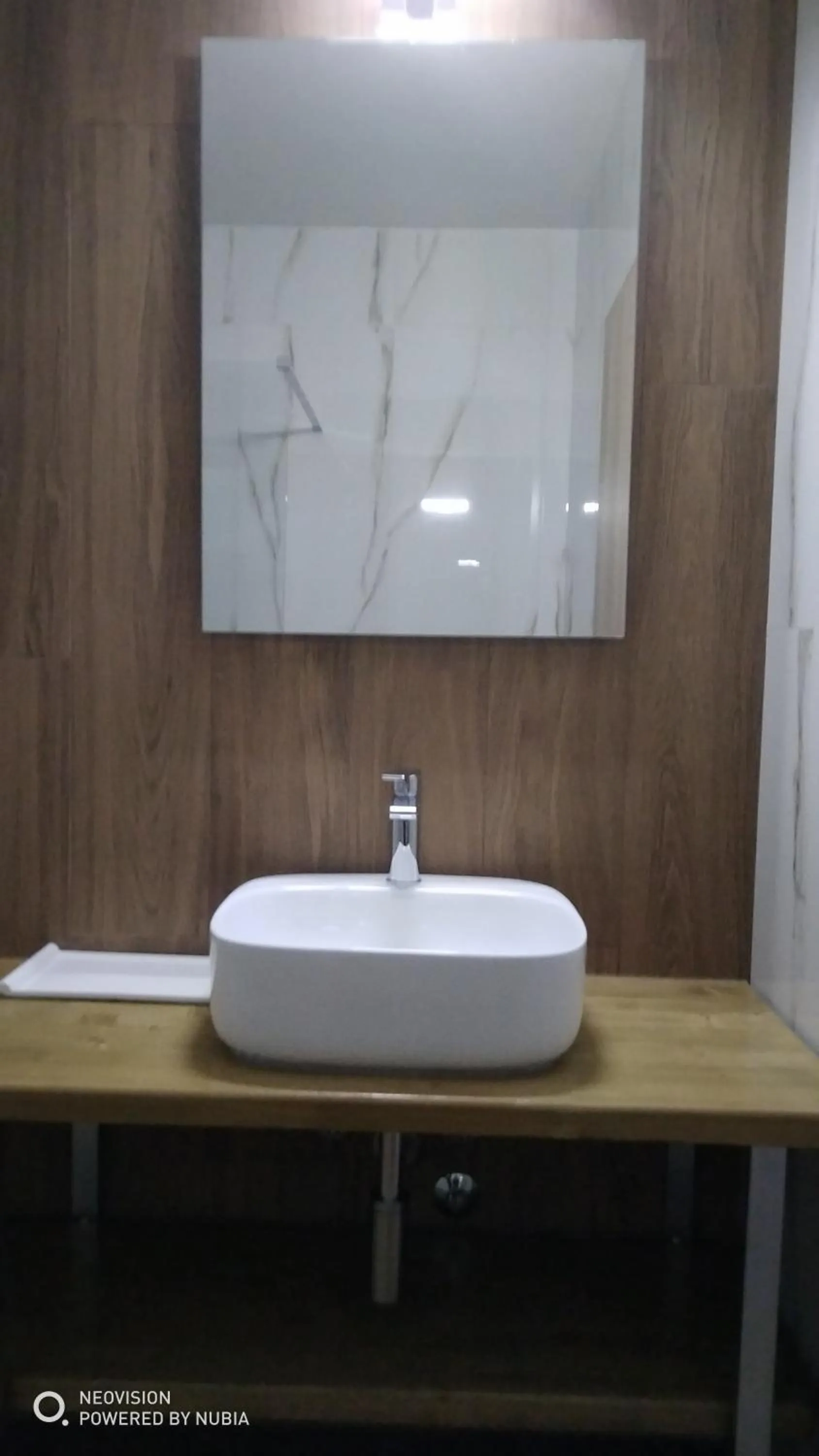 Bathroom in Psammites