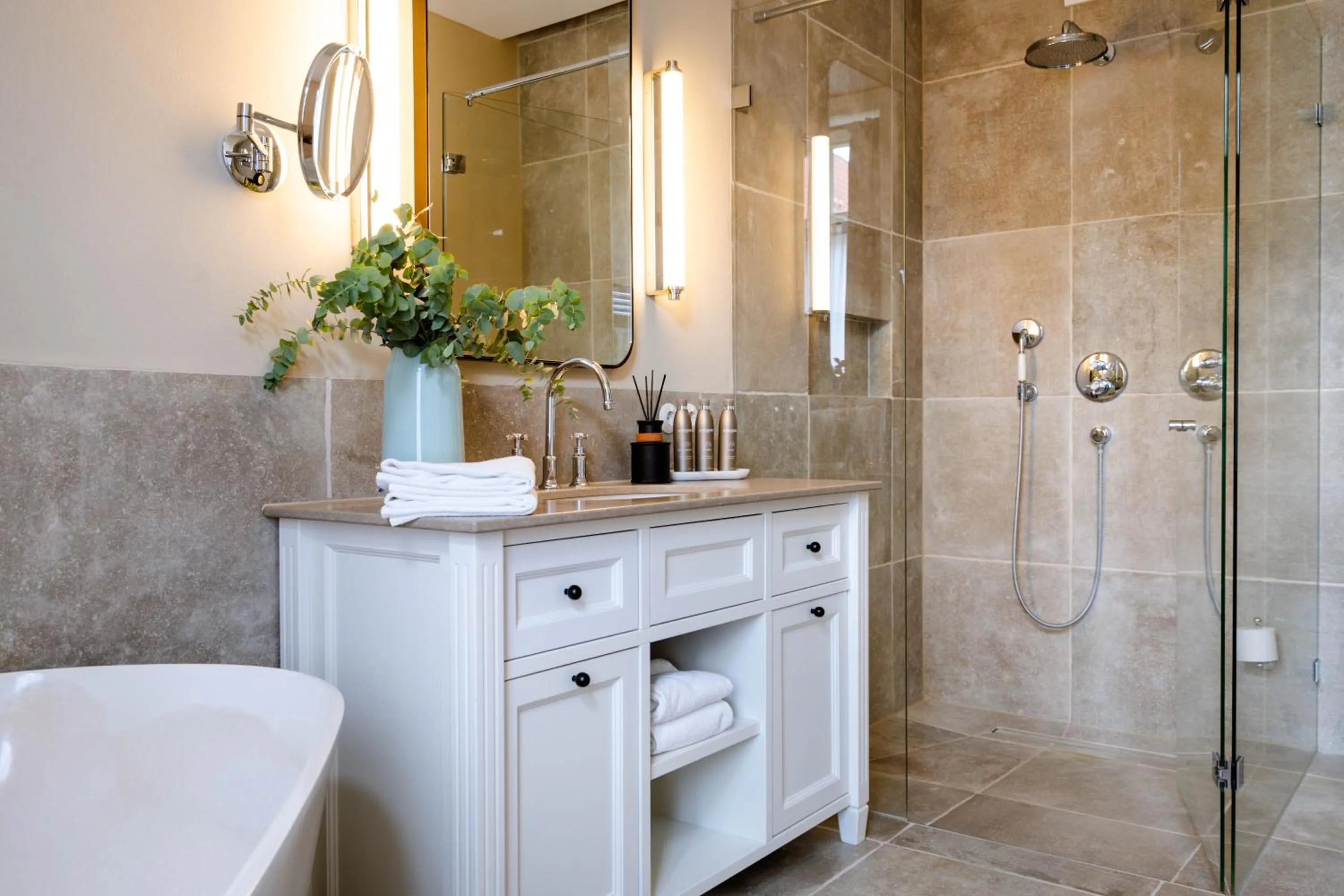 Shower in Hotel Gut Immenhof