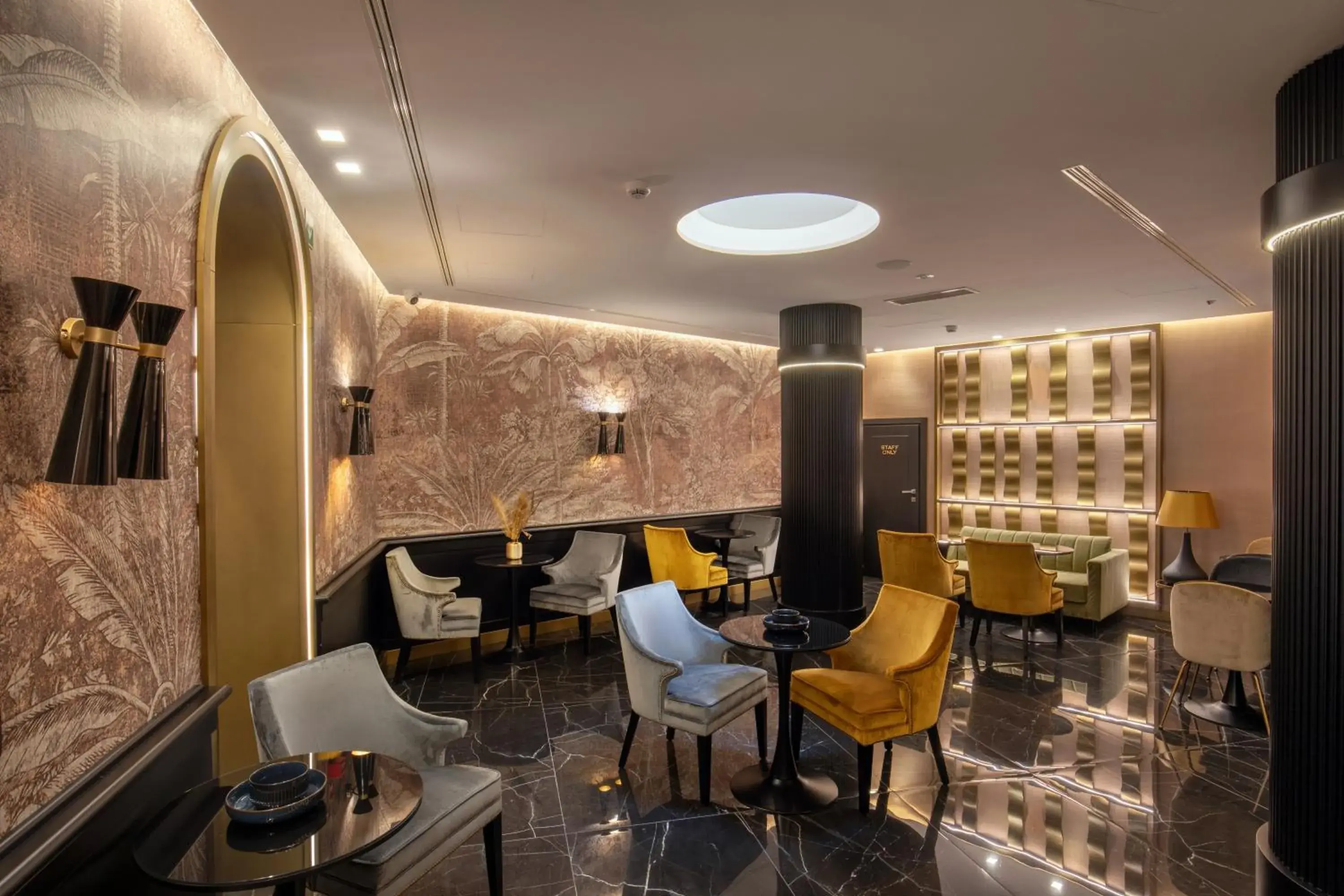 Lobby or reception in The Major Hotel Lobby or reception in The Major Hotel