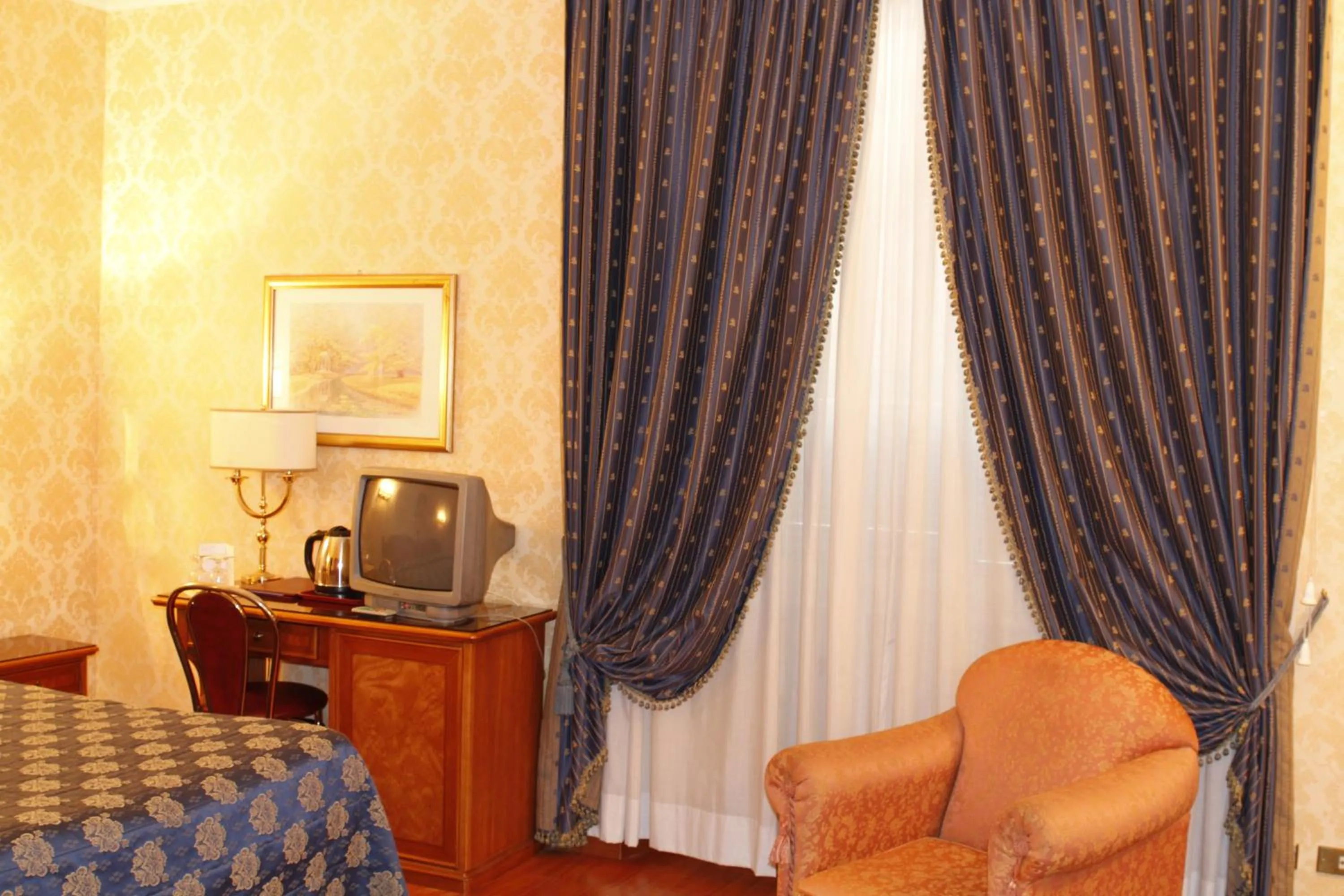 Seating area in Hotel Pace Helvezia