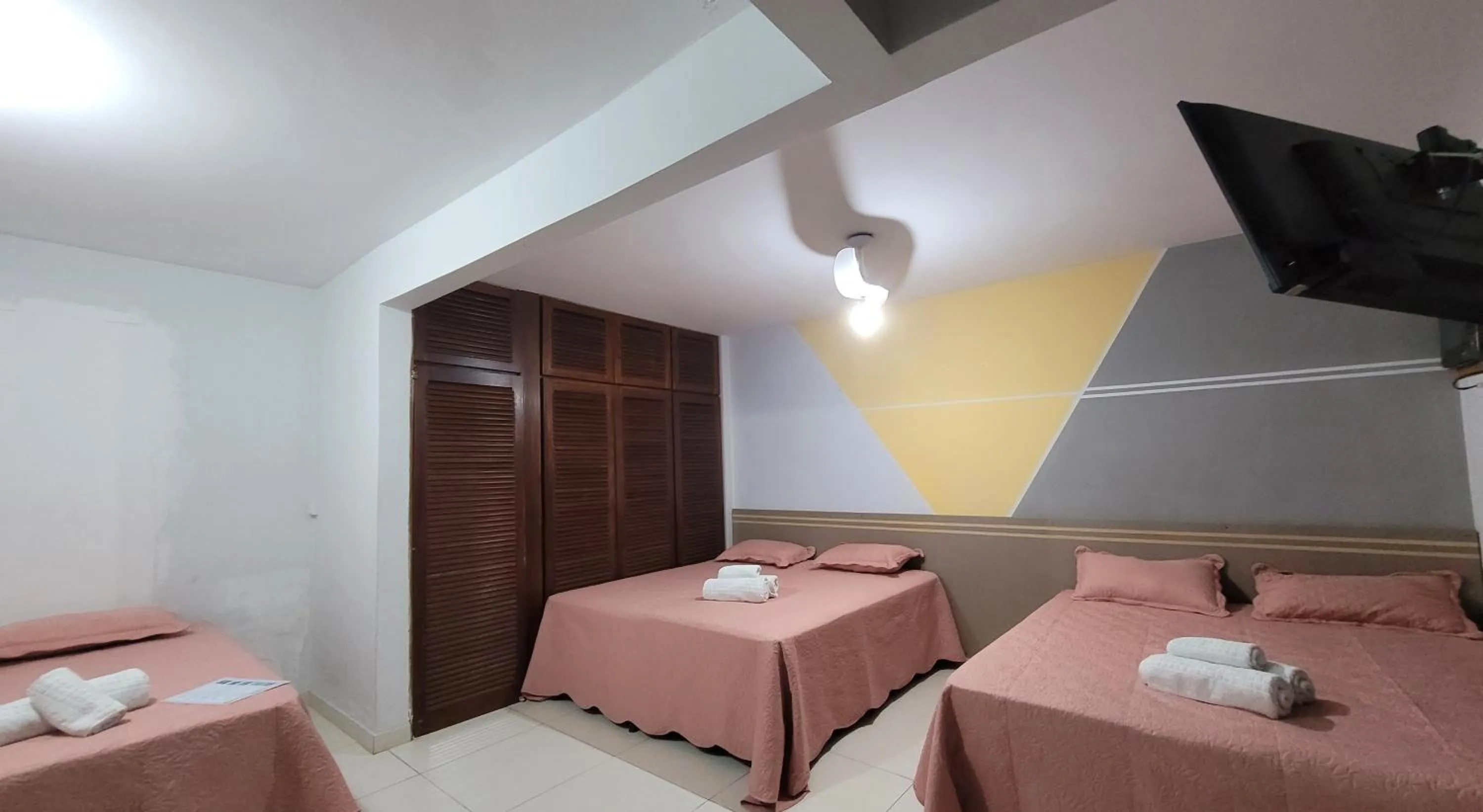 Photo of the whole room, Bed in Pousada Sol e Descanso - by Easy Hotéis