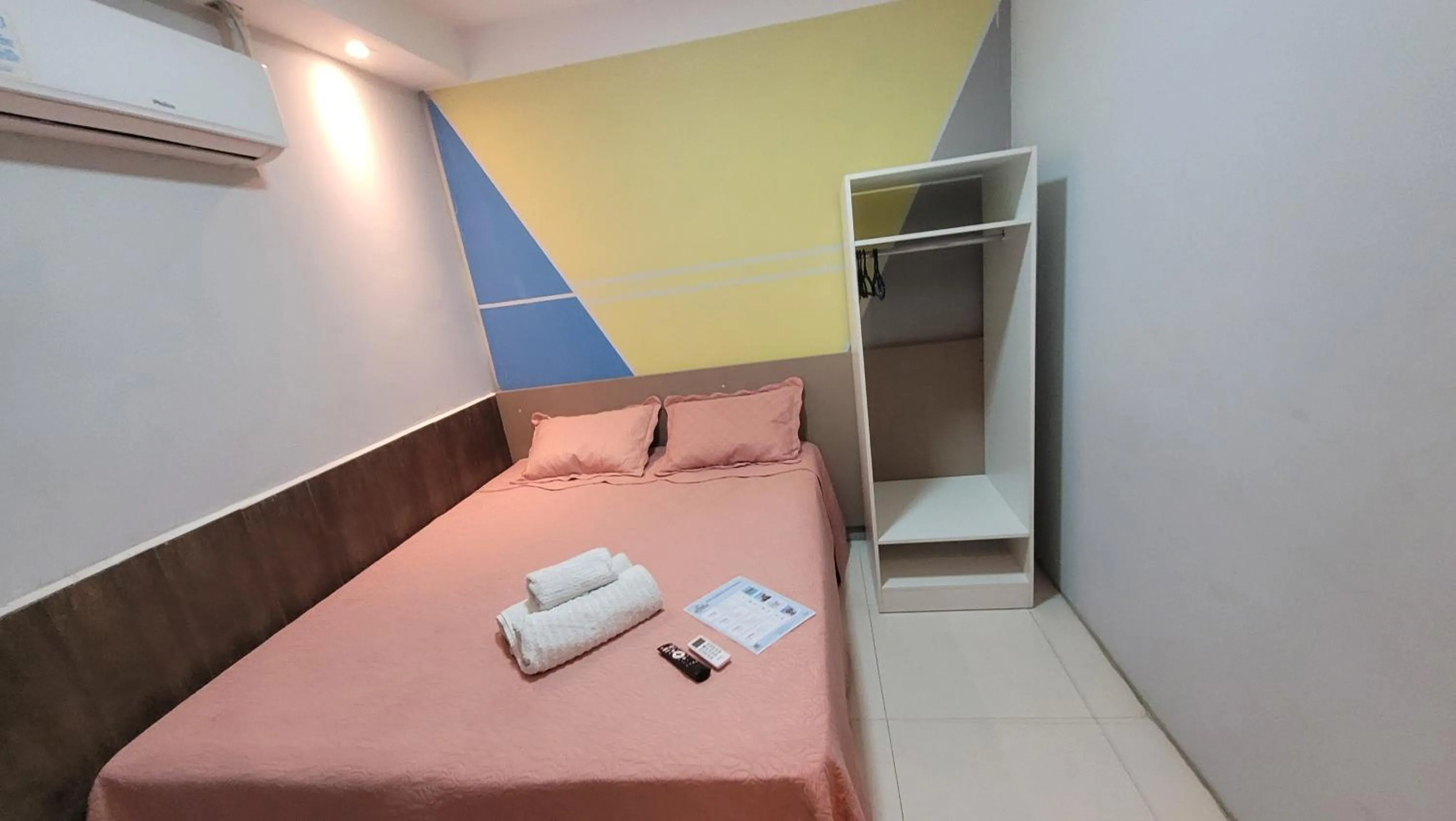 Photo of the whole room, Bed in Pousada Sol e Descanso - by Easy Hotéis