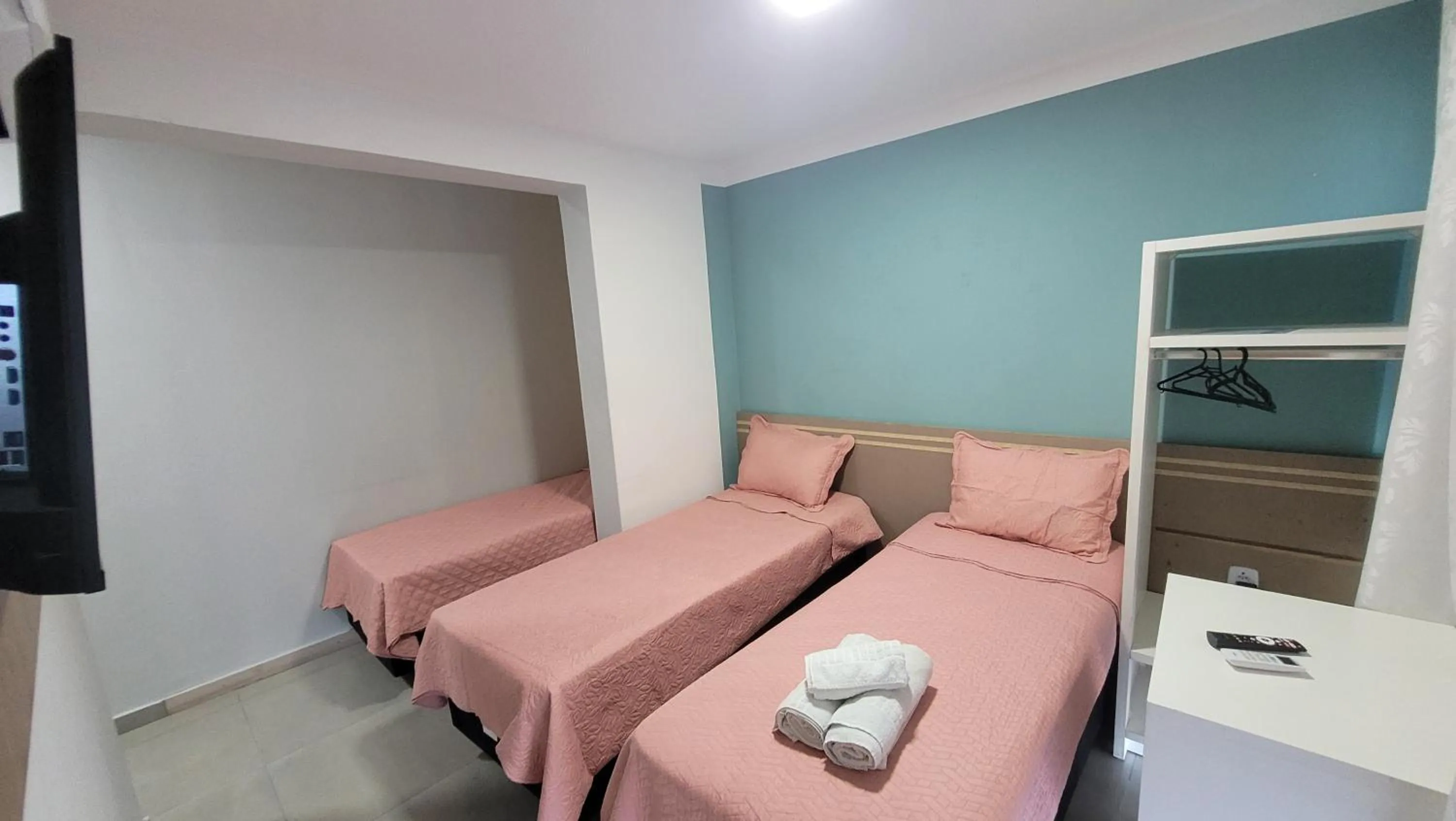 Photo of the whole room, Bed in Pousada Sol e Descanso - by Easy Hotéis