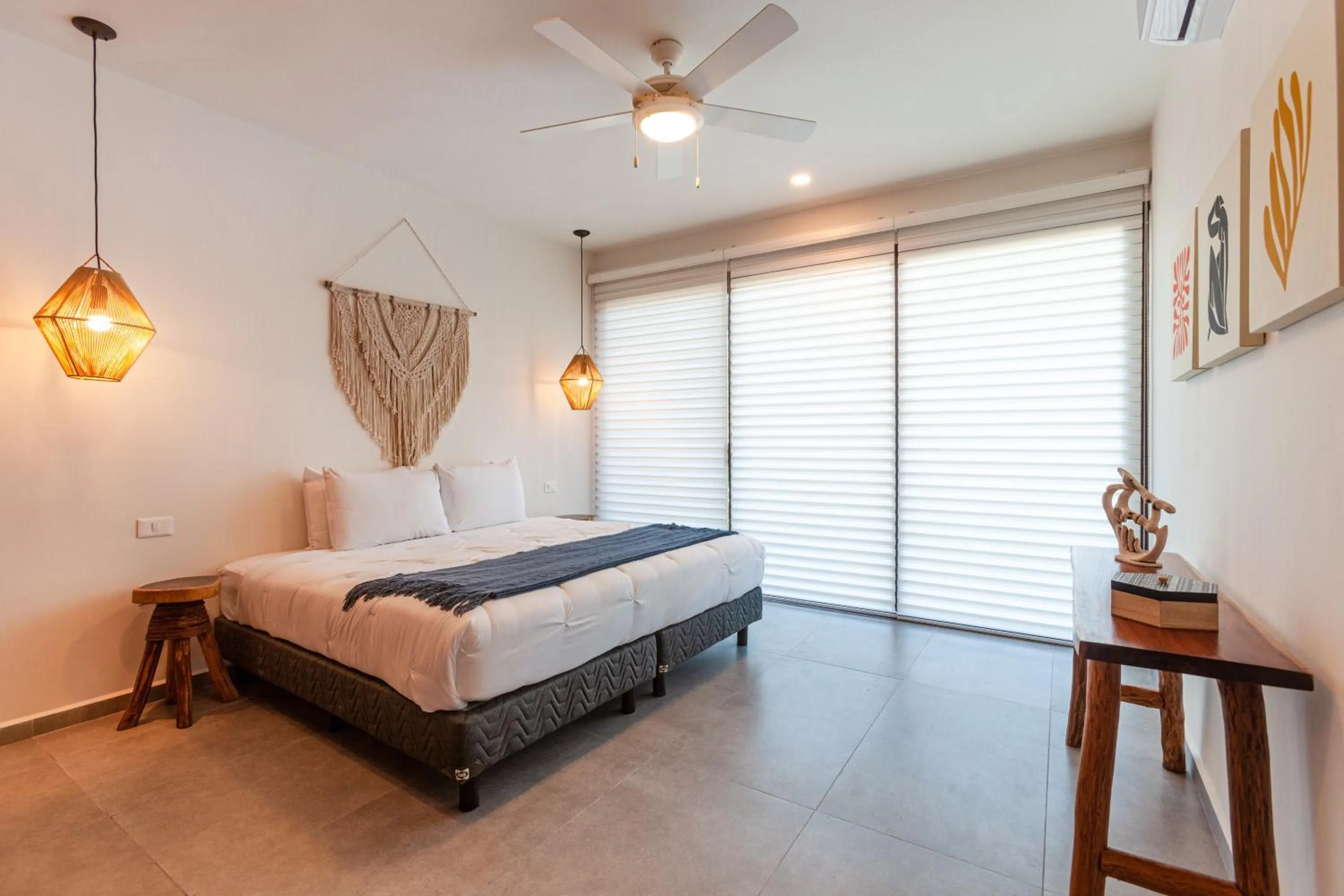 Bedroom, Bed in Azalea by Zamá Homes