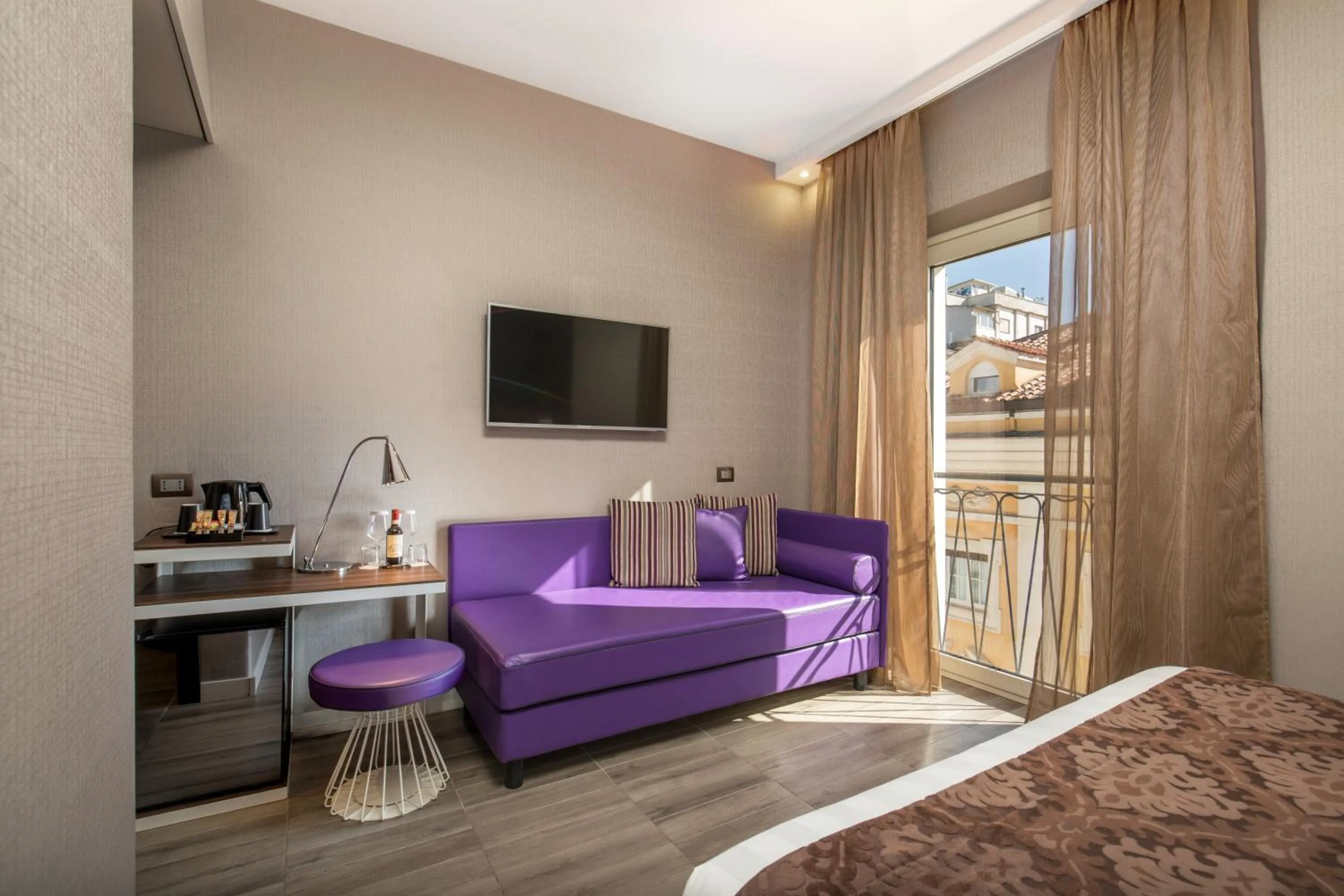 Bedroom, Bed in The Republic