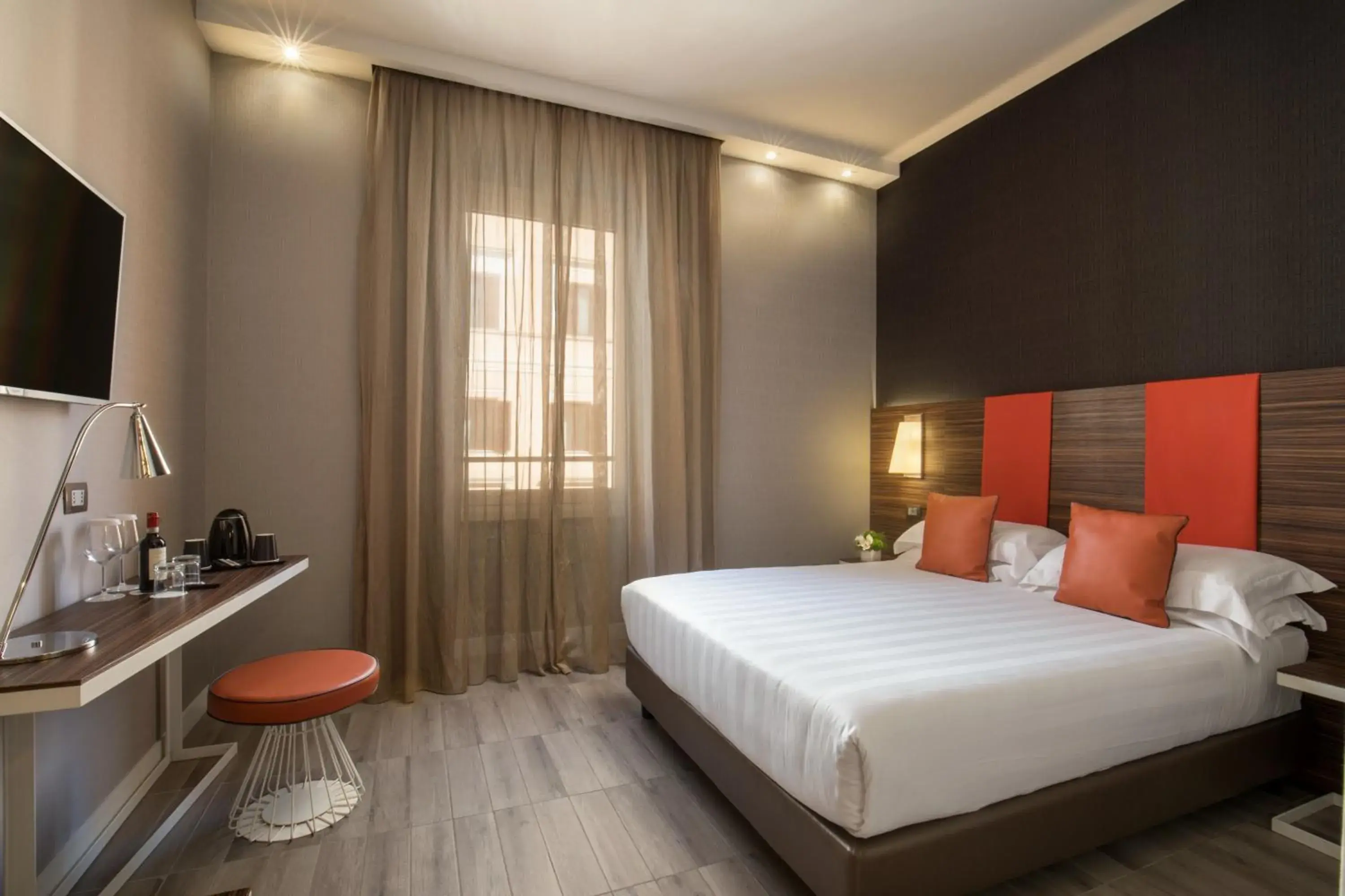 Bedroom, Bed in The Republic Bedroom, Bed in The Republic