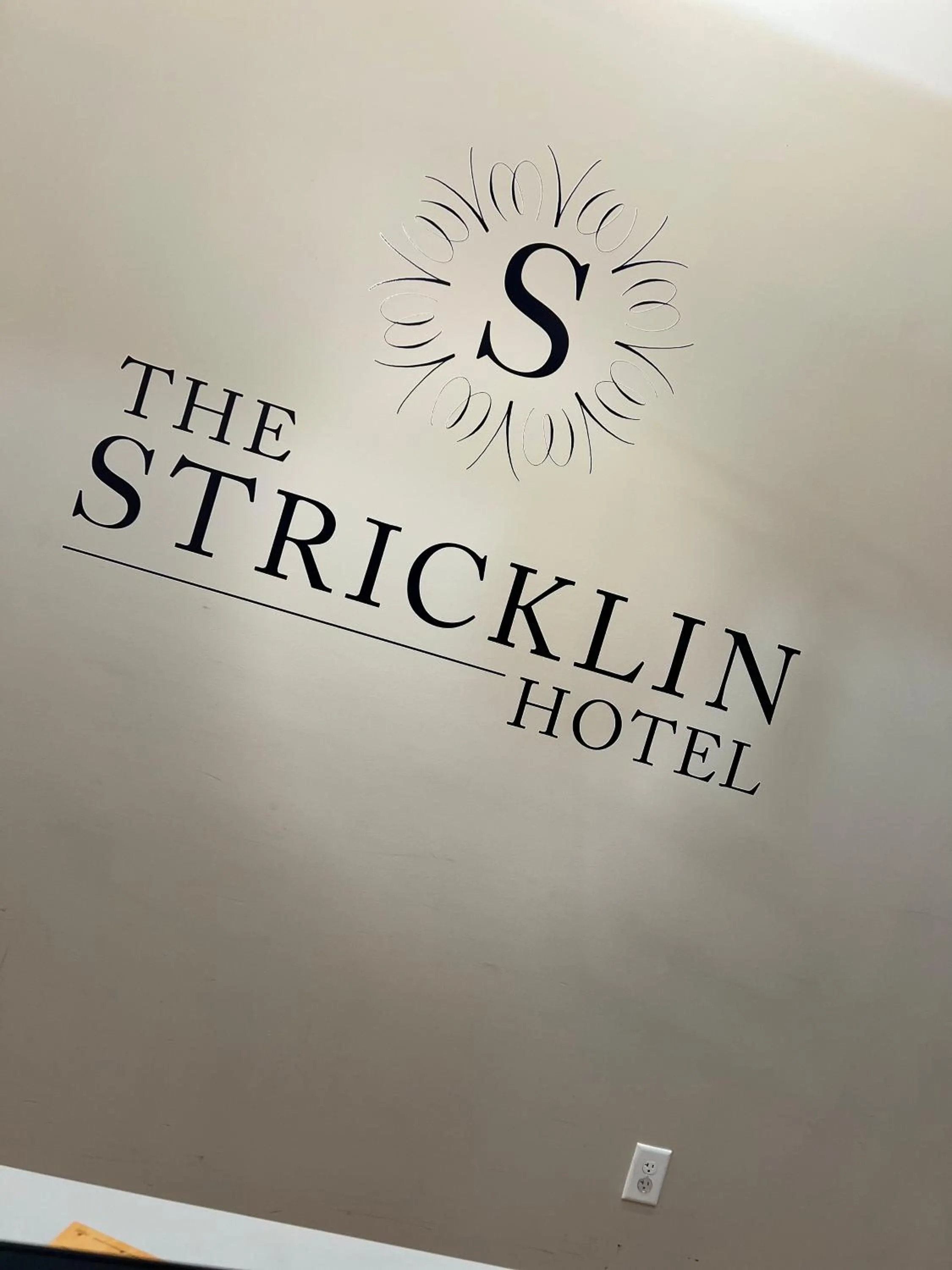 Logo/Certificate/Sign, Property Logo/Sign in Stricklin Russellville