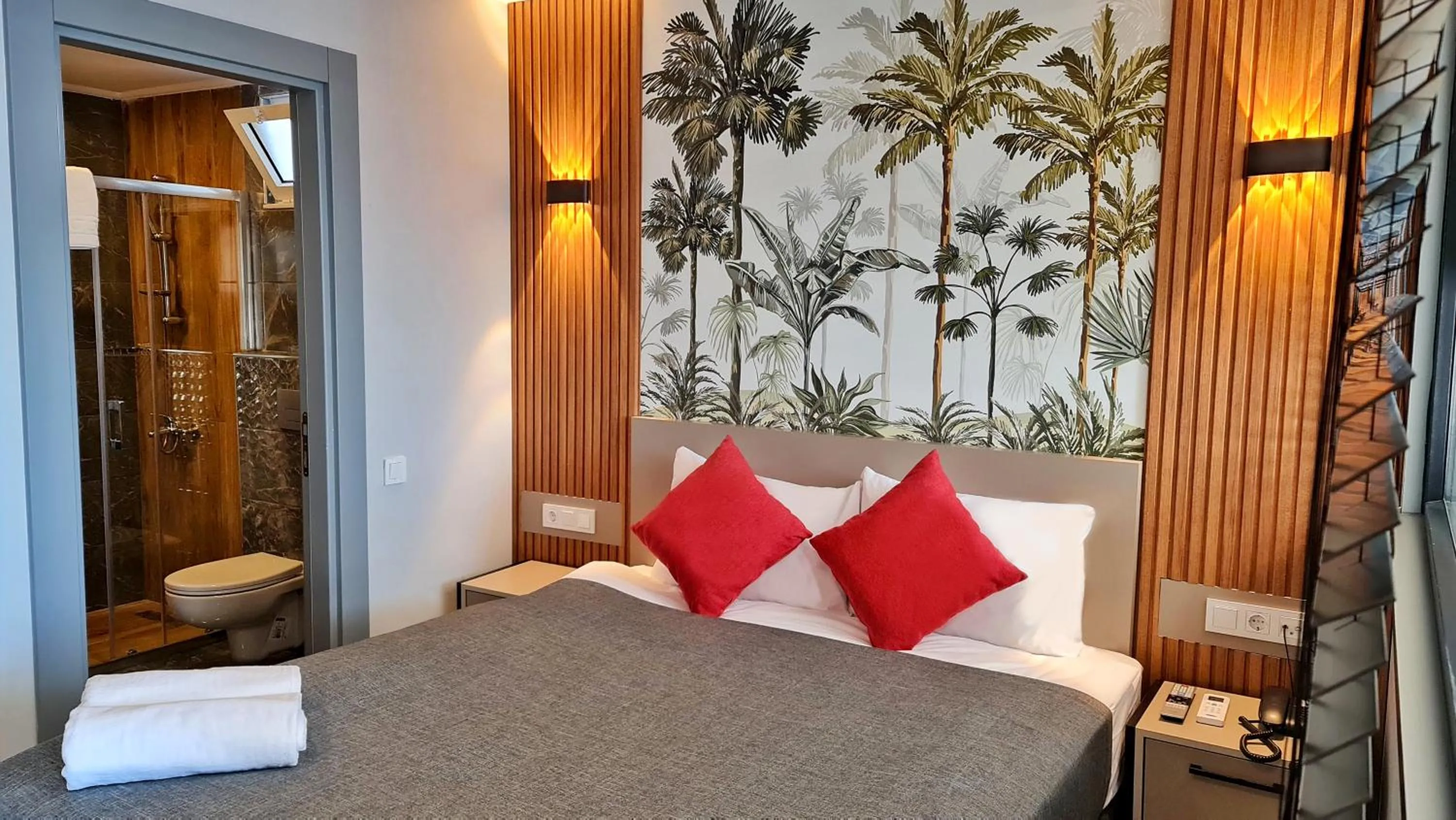 Bedroom, Bed in Letstay Panorama Suites