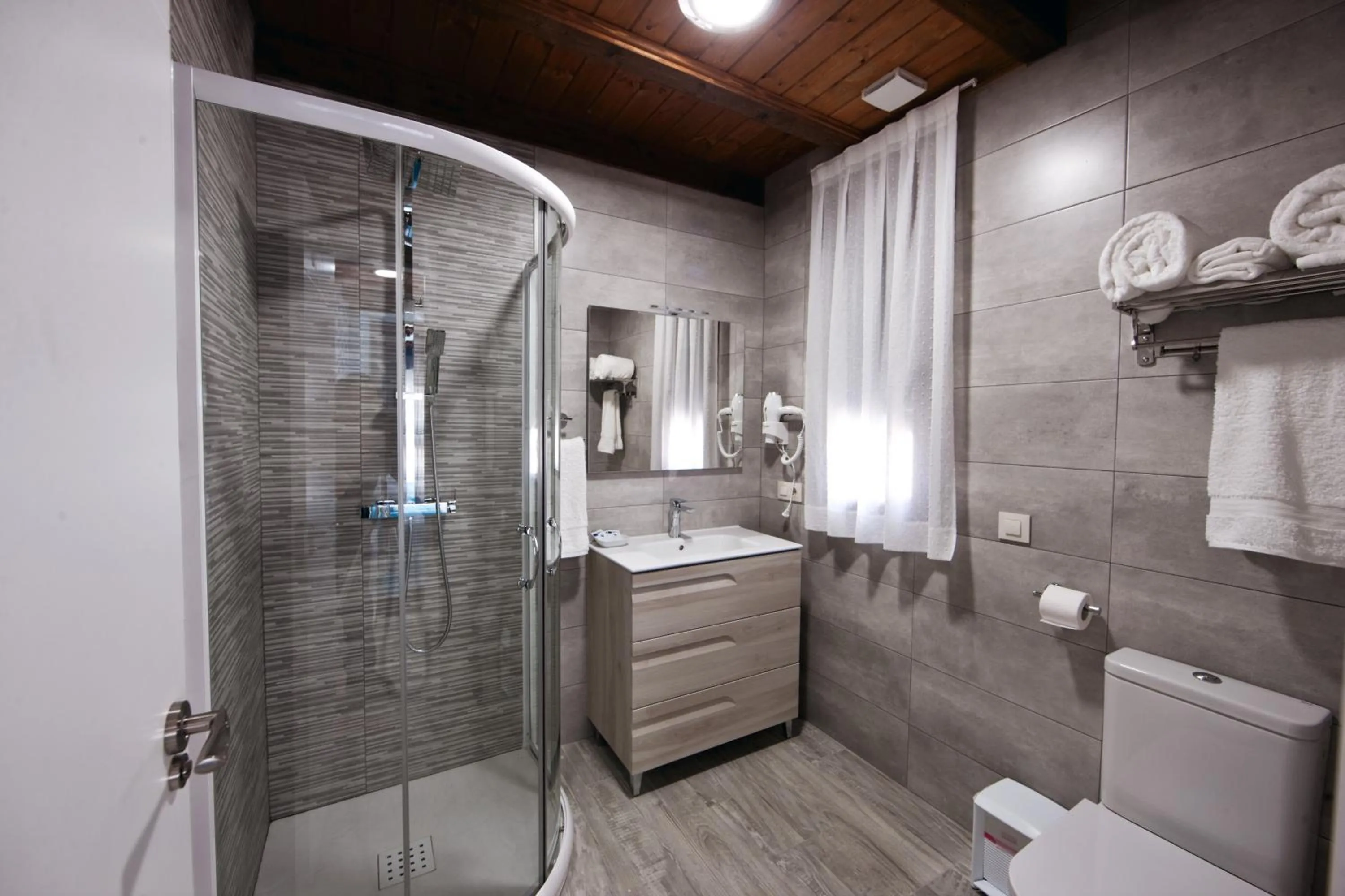 Bathroom in VILLA DOS INFANTAS