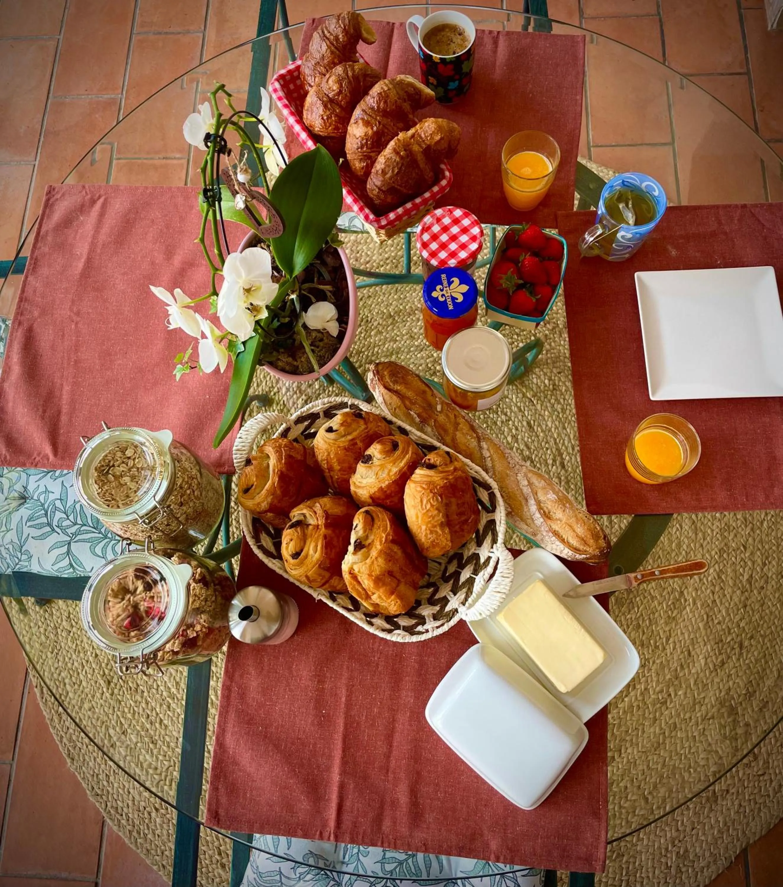 Breakfast in Bastide Beaudinard