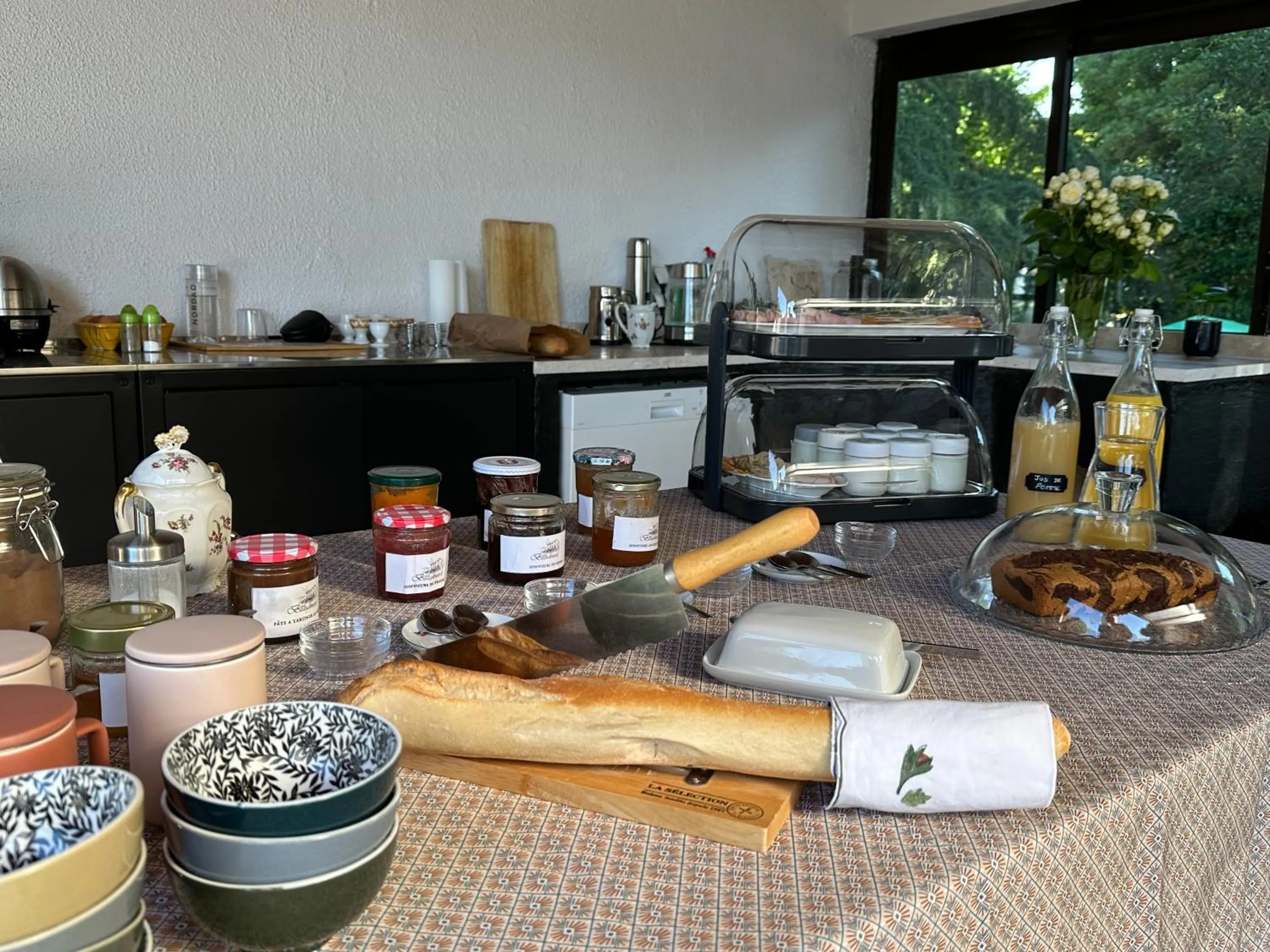 Breakfast in Bastide Beaudinard