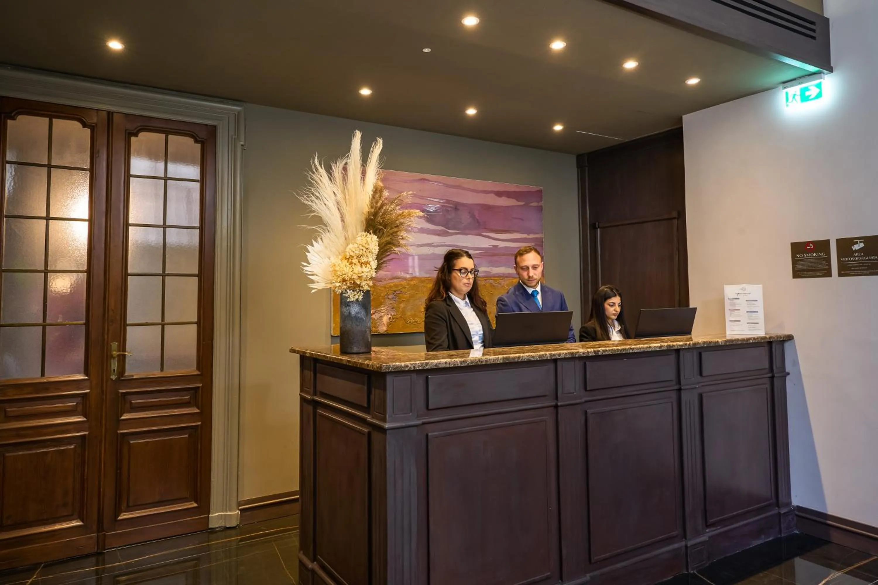 Staff in Hotel Viminale