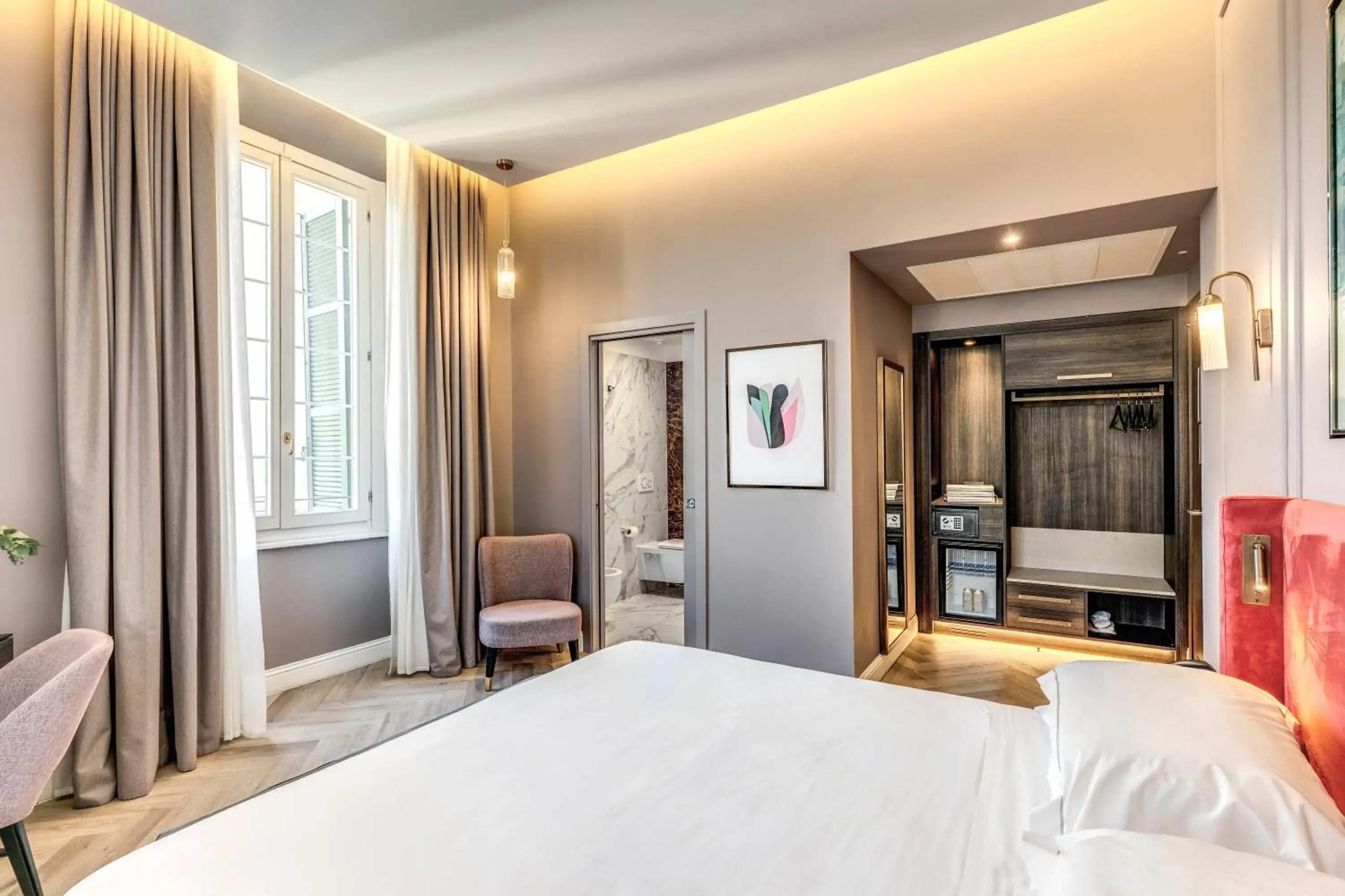 Deluxe Room in Hotel Viminale Deluxe Room in Hotel Viminale