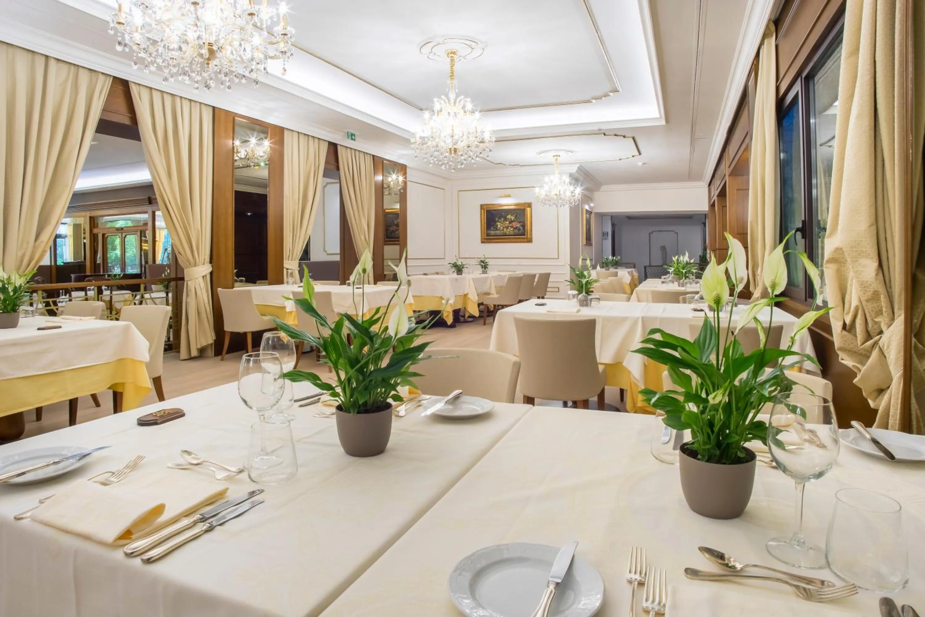 Restaurant/places to eat in Hotel President Terme
