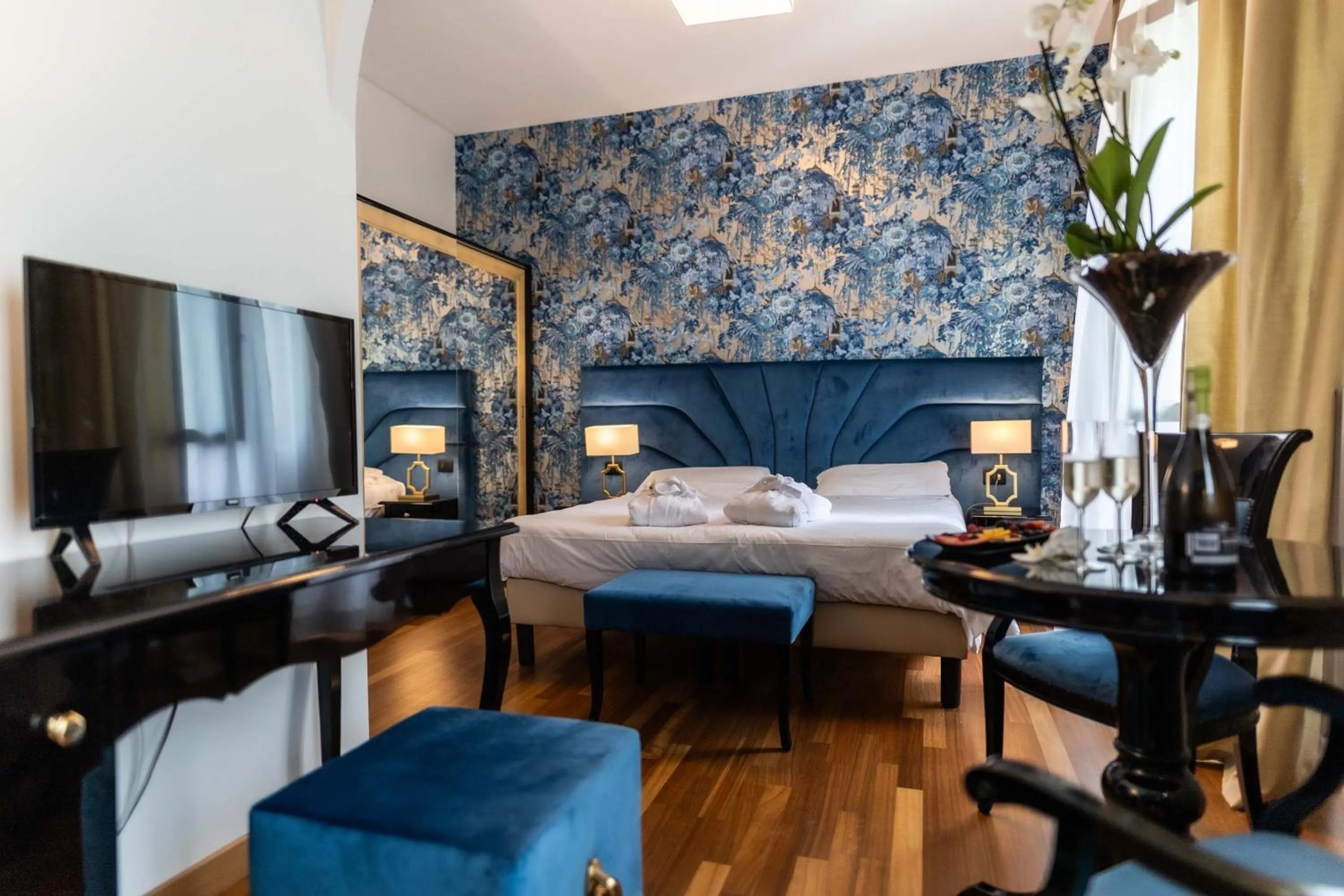 Bedroom, Bed in Hotel Terme Milano