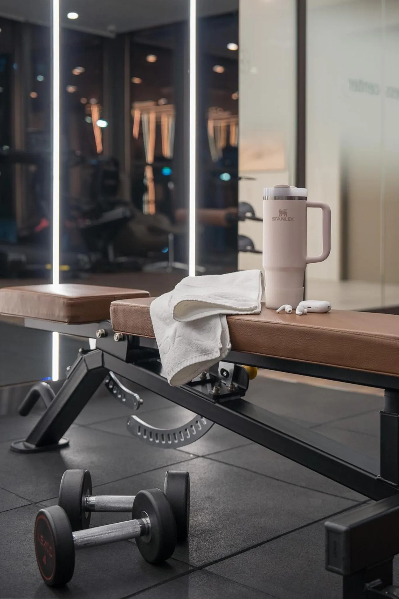 Fitness centre/facilities in Act Hotel