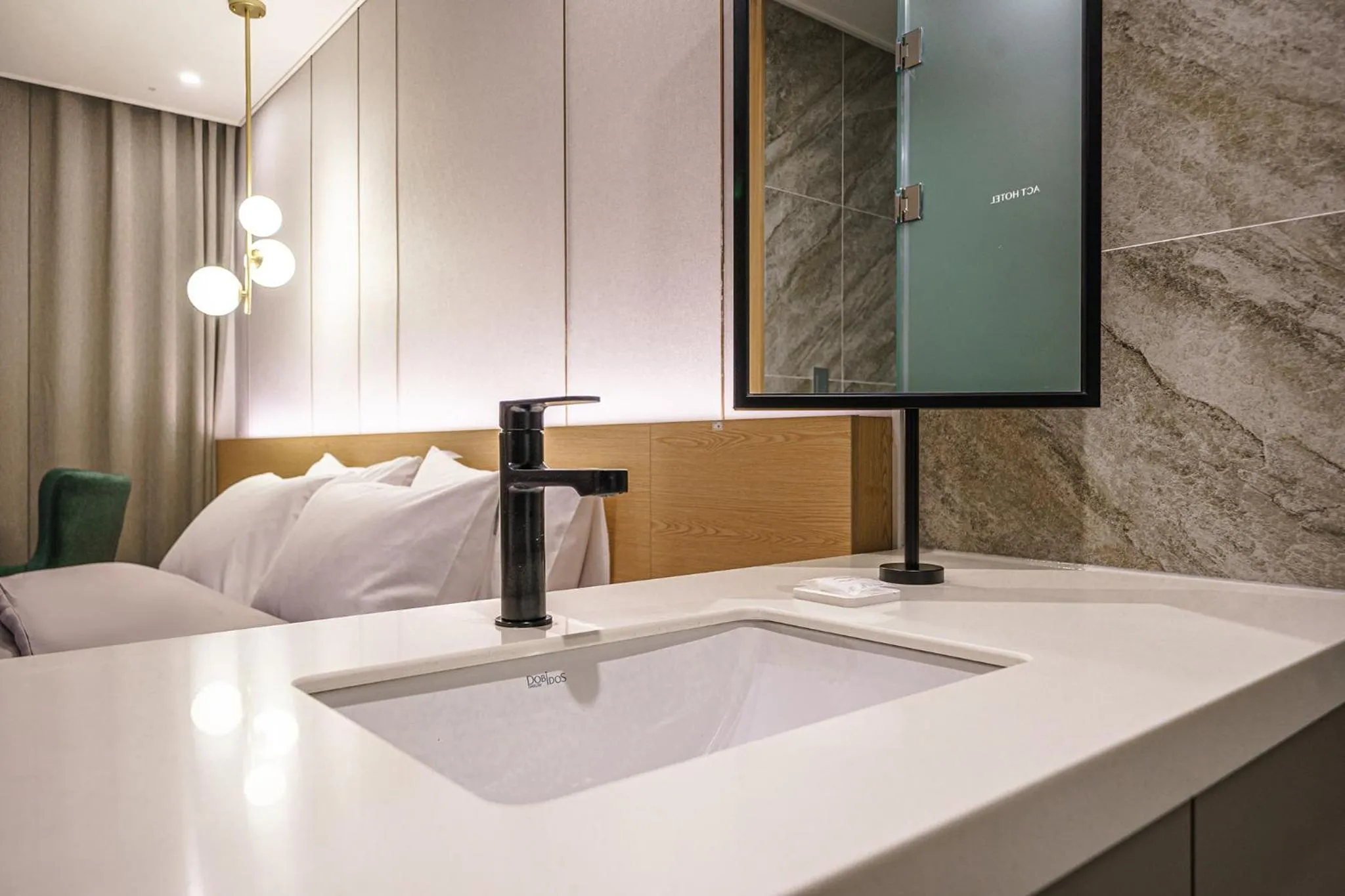 Kitchen or kitchenette, Bed in Act Hotel