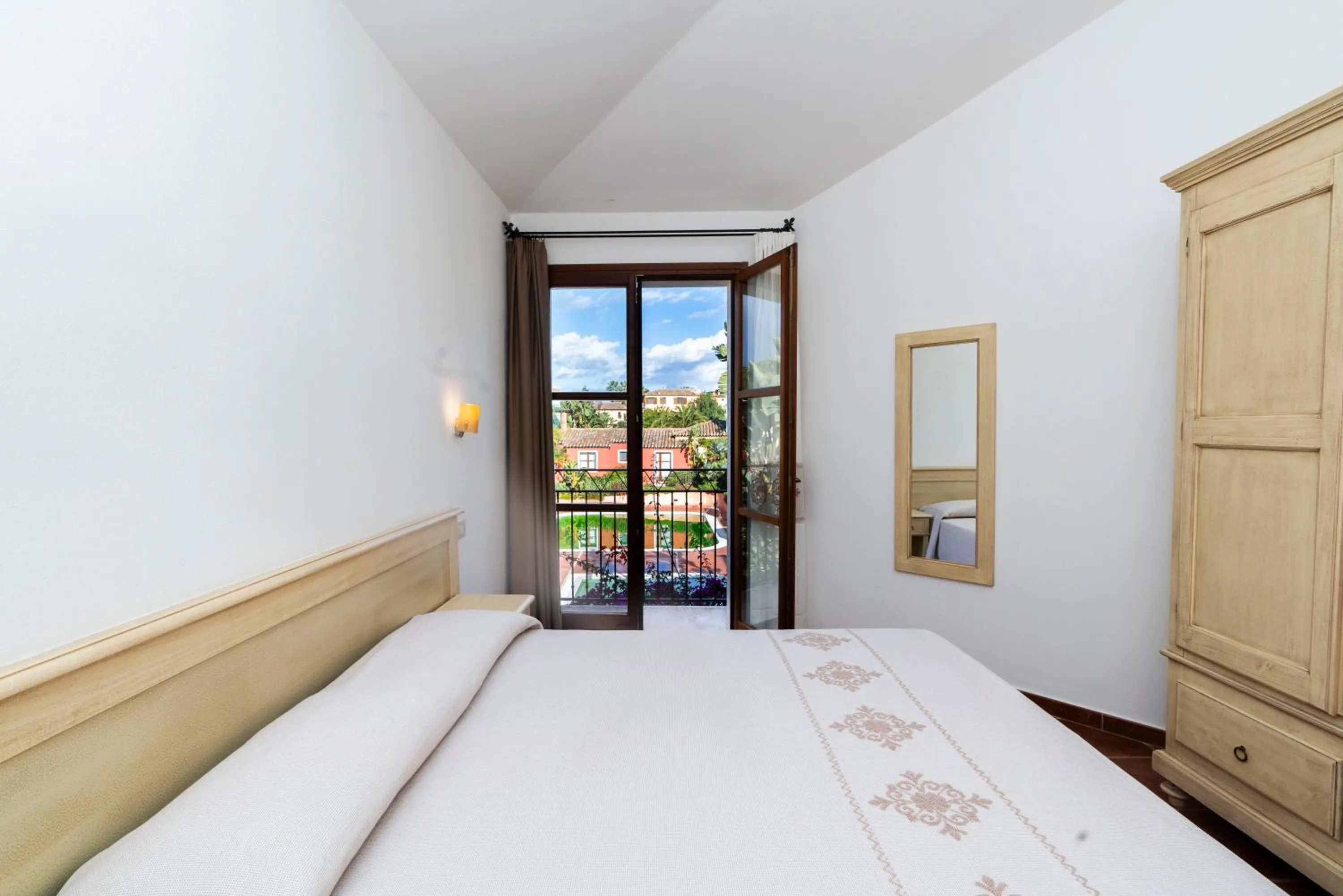 Bed in Borgo Degli Ulivi