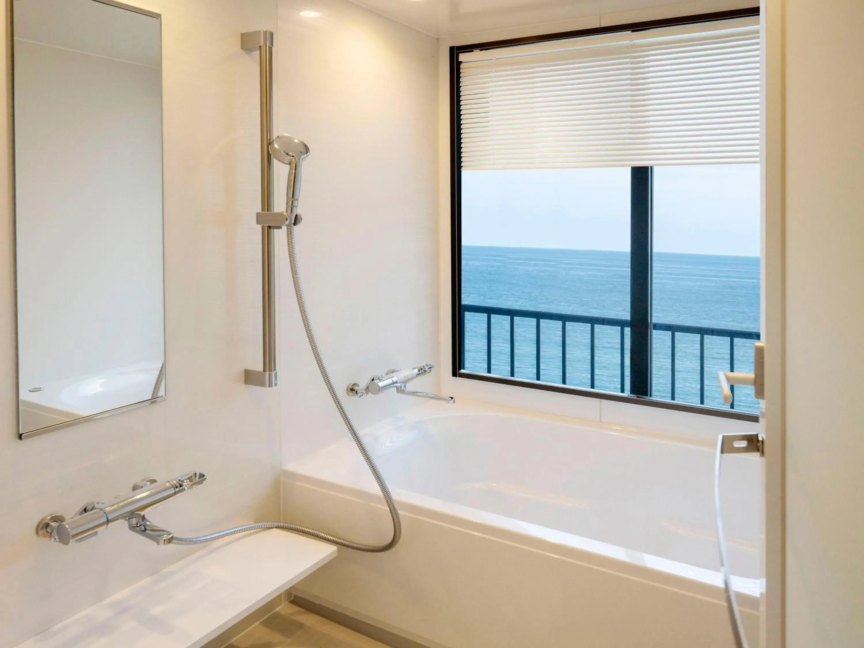 Twin Room with View Bath -Nonsmoking - Dog Friendly in Atagawa Ocean Resort Twin Room with View Bath -Nonsmoking - Dog Friendly in Atagawa Ocean Resort