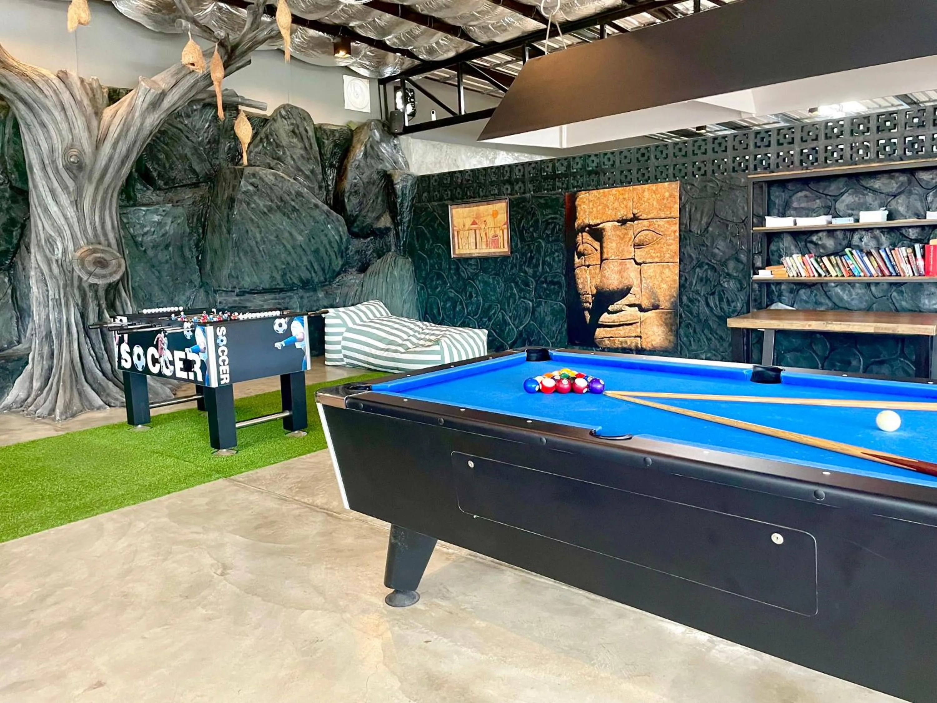 Billiard in Hideaway Resort Banchang