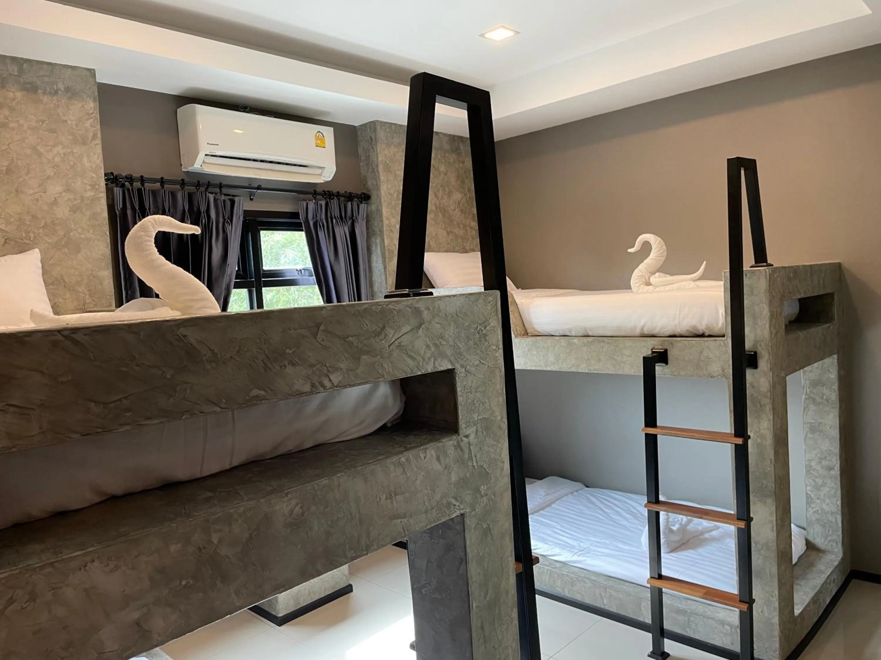 Bedroom, Bed in Hideaway Resort Banchang