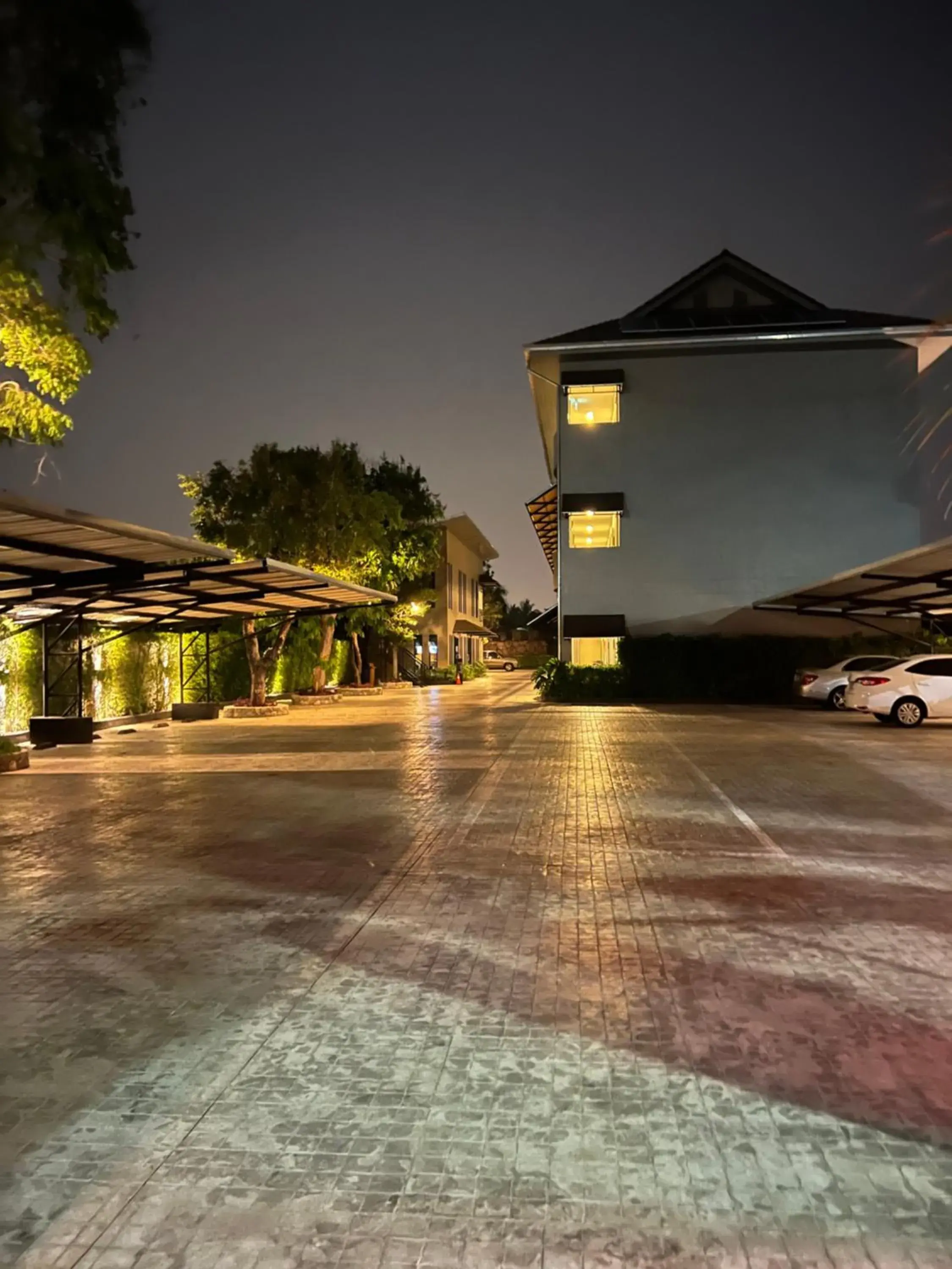 Property building in Hideaway Resort Banchang Property building in Hideaway Resort Banchang