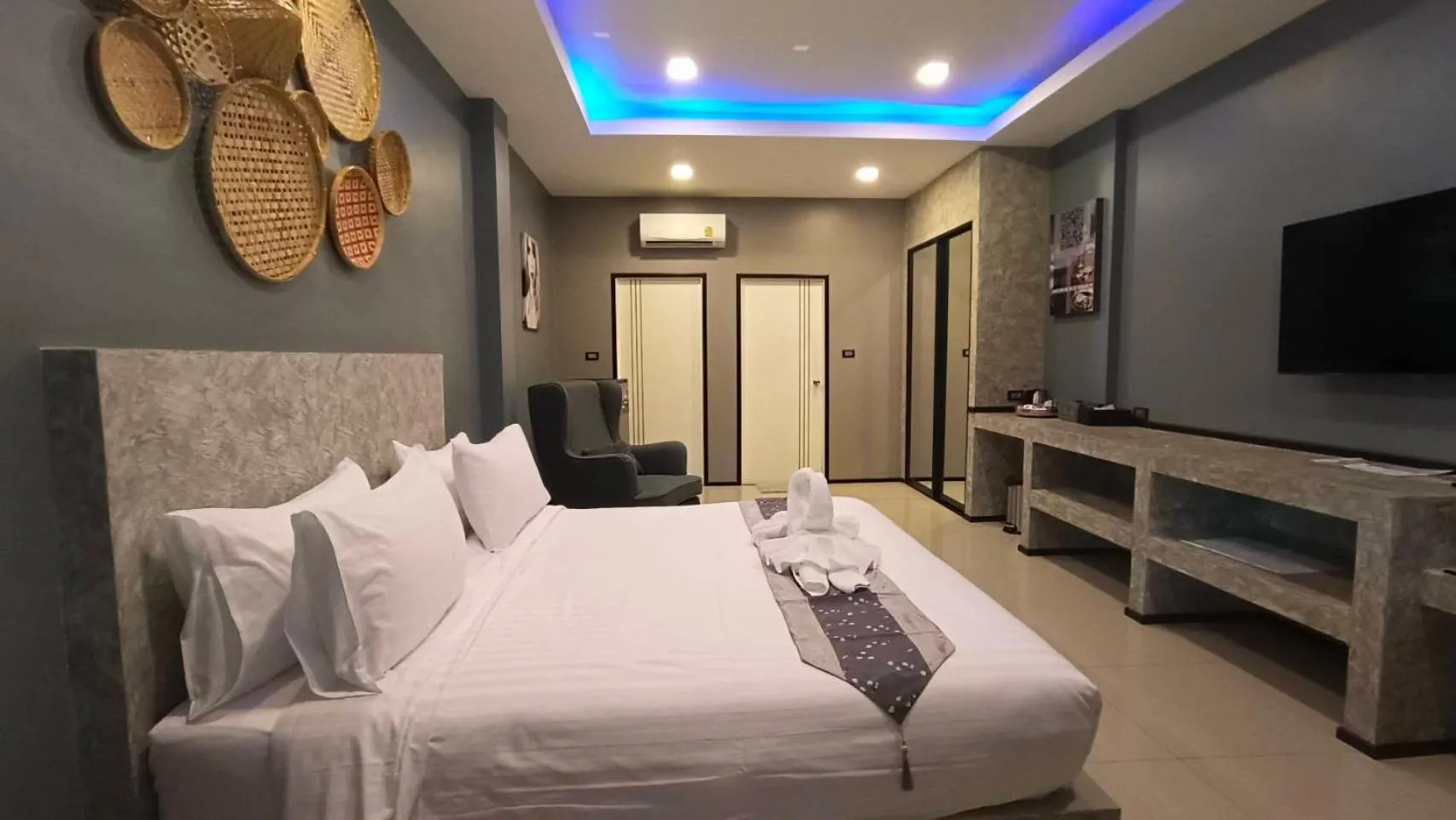 Bedroom, Bed in Hideaway Resort Banchang