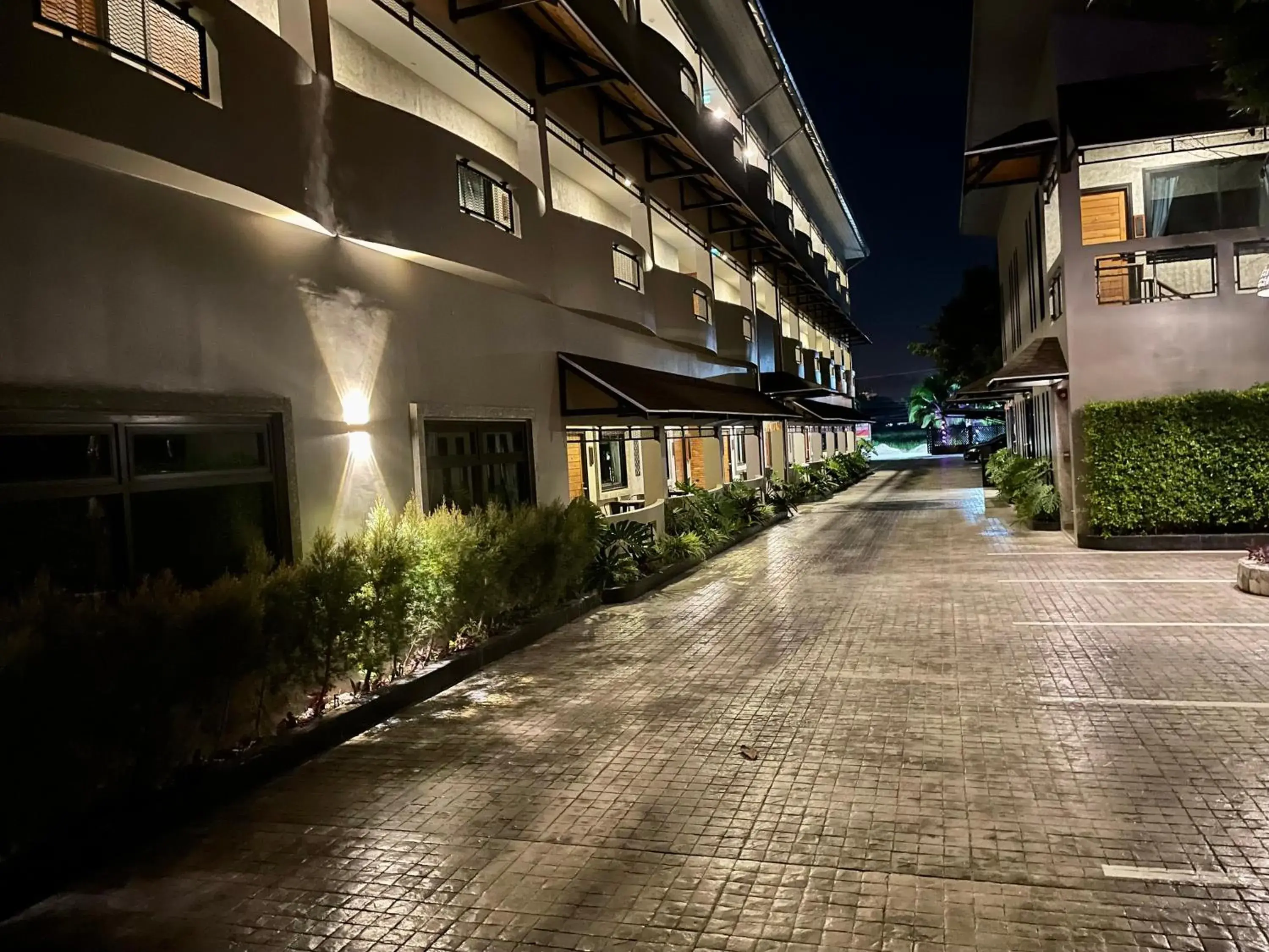 Property building in Hideaway Resort Banchang Property building in Hideaway Resort Banchang