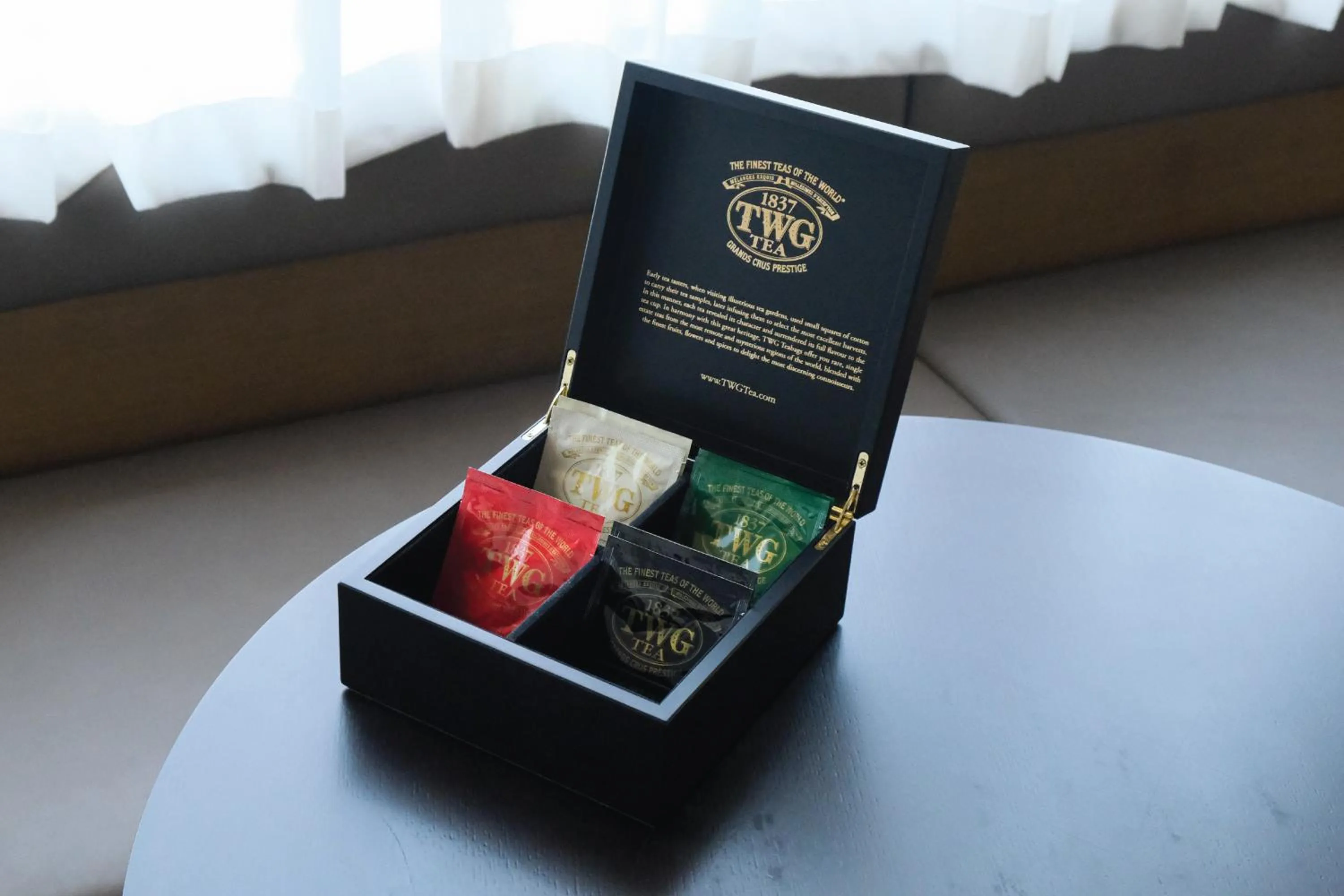 Coffee/tea facilities in Hotel KVL