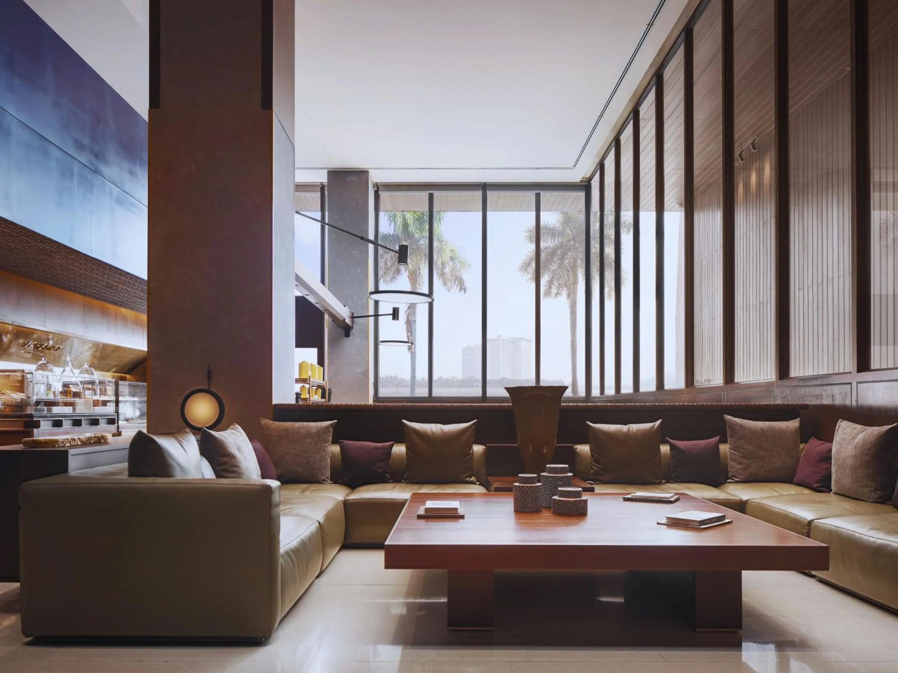 Restaurant/places to eat in Hotel KVL