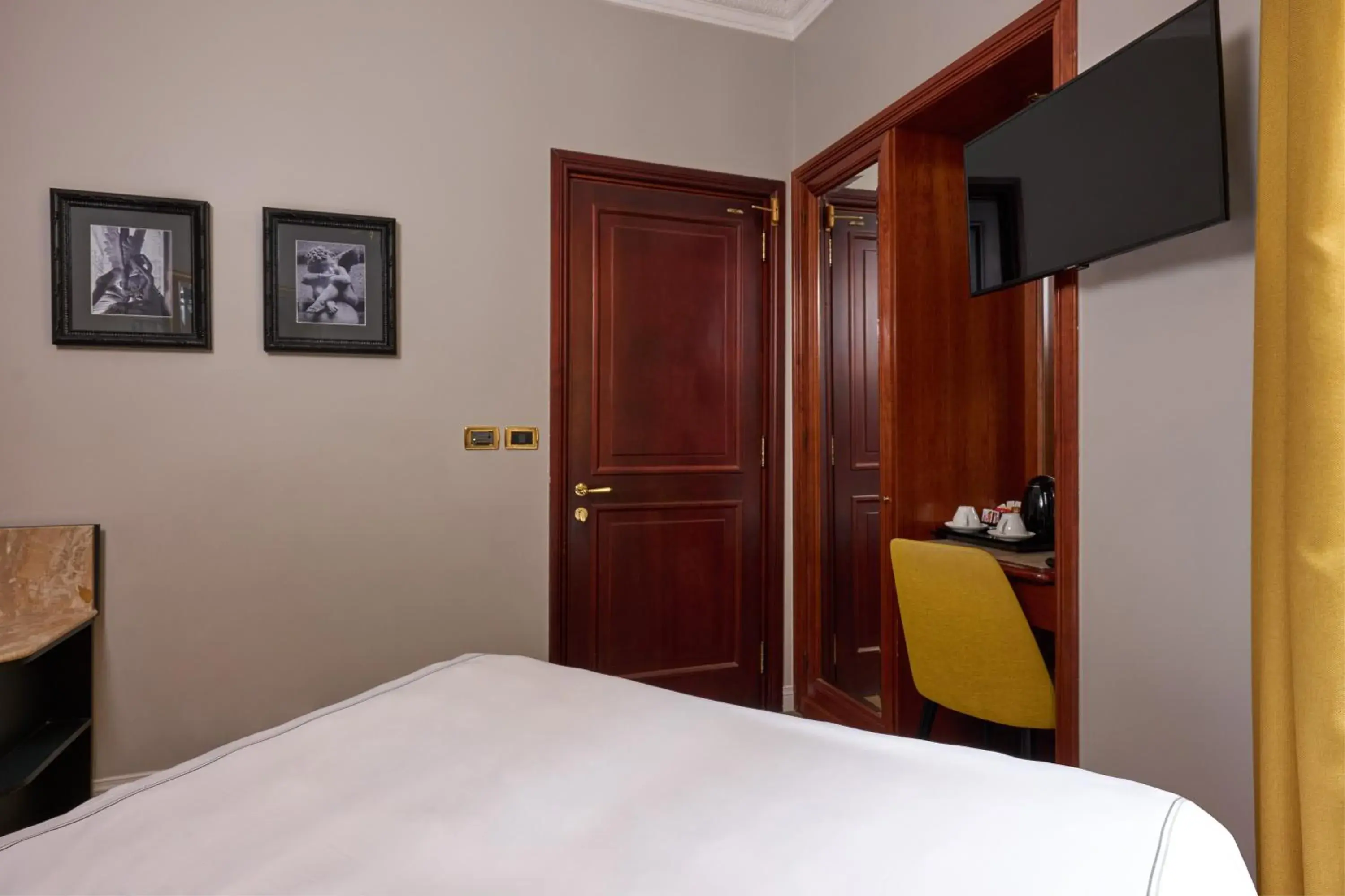 Bedroom, Bed in Hotel Barberini Bedroom, Bed in Hotel Barberini