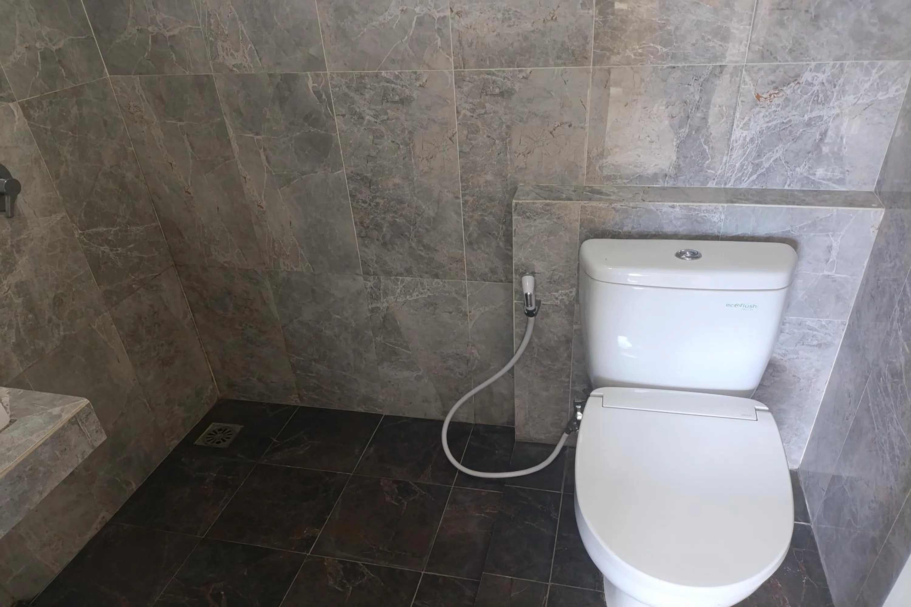 Bathroom in Mamifokobo Hotel & Glamping