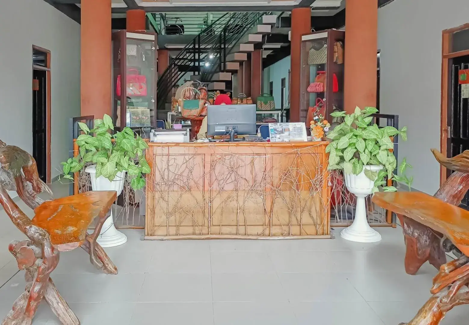 Urbanview Hotel Bagoes Sintang by RedDoorz Urbanview Hotel Bagoes Sintang by RedDoorz