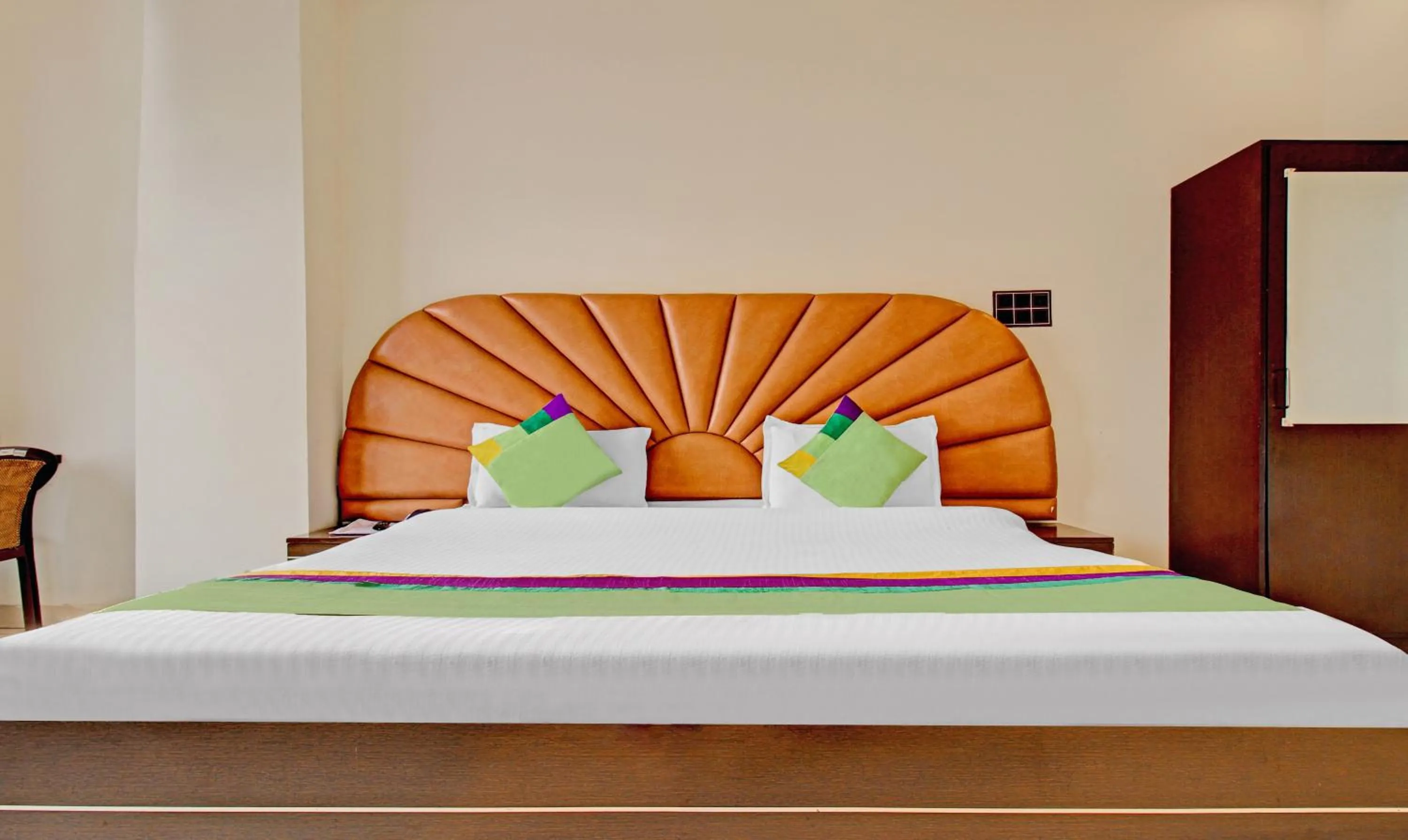 Bedroom, Bed in Treebo Silver Grand