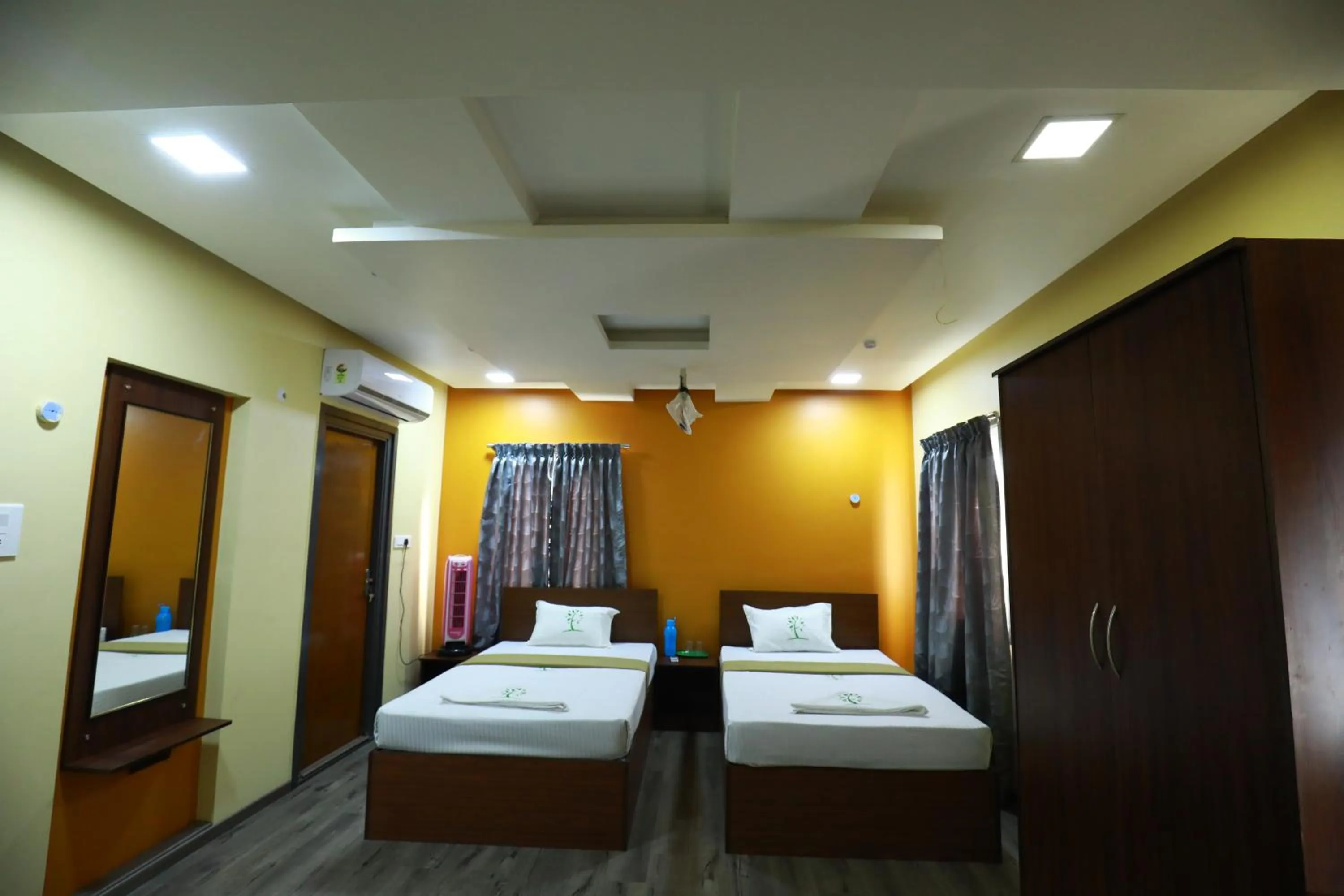Bed in The Ideal Nest Kumbakonam