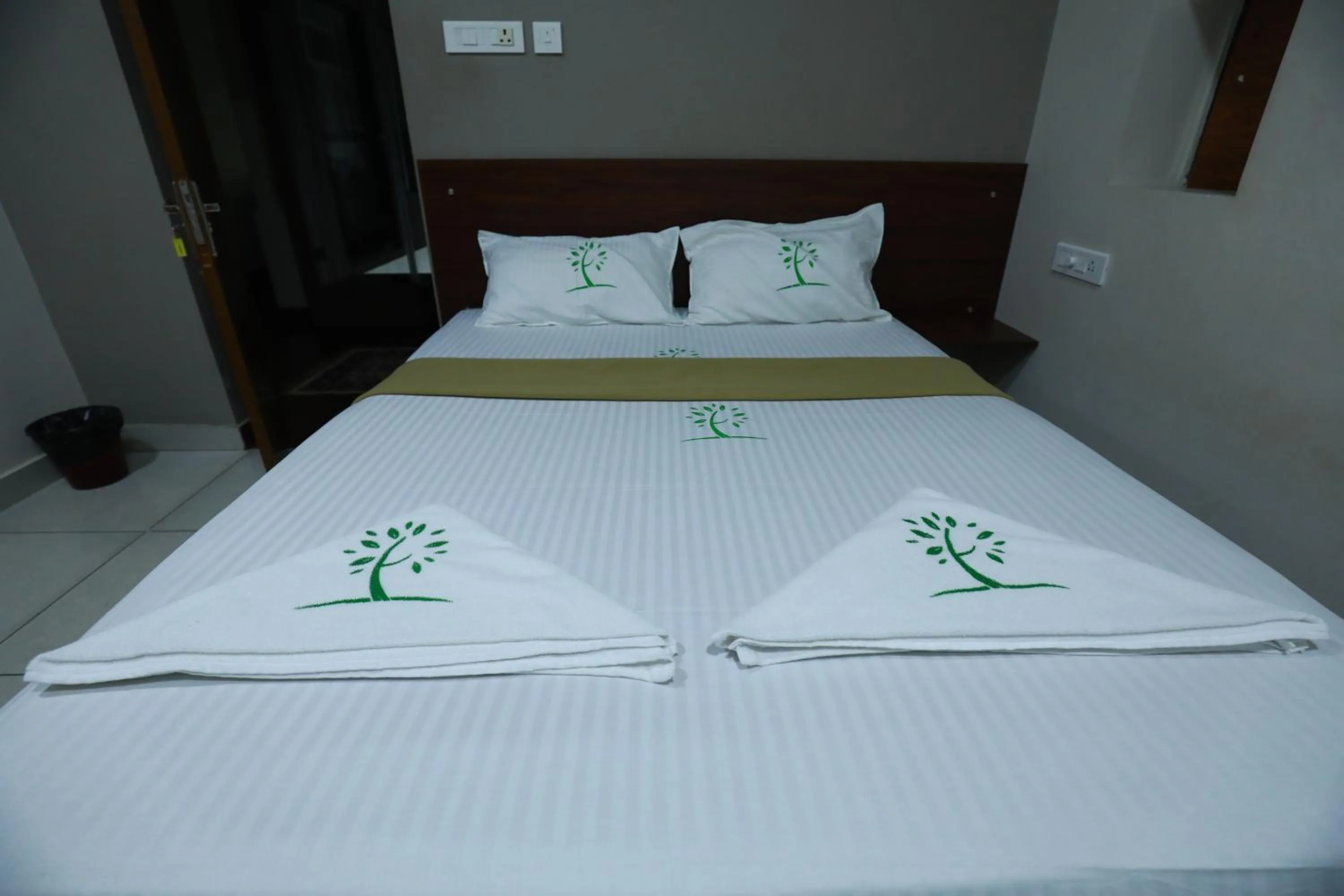 Bed in The Ideal Nest Kumbakonam