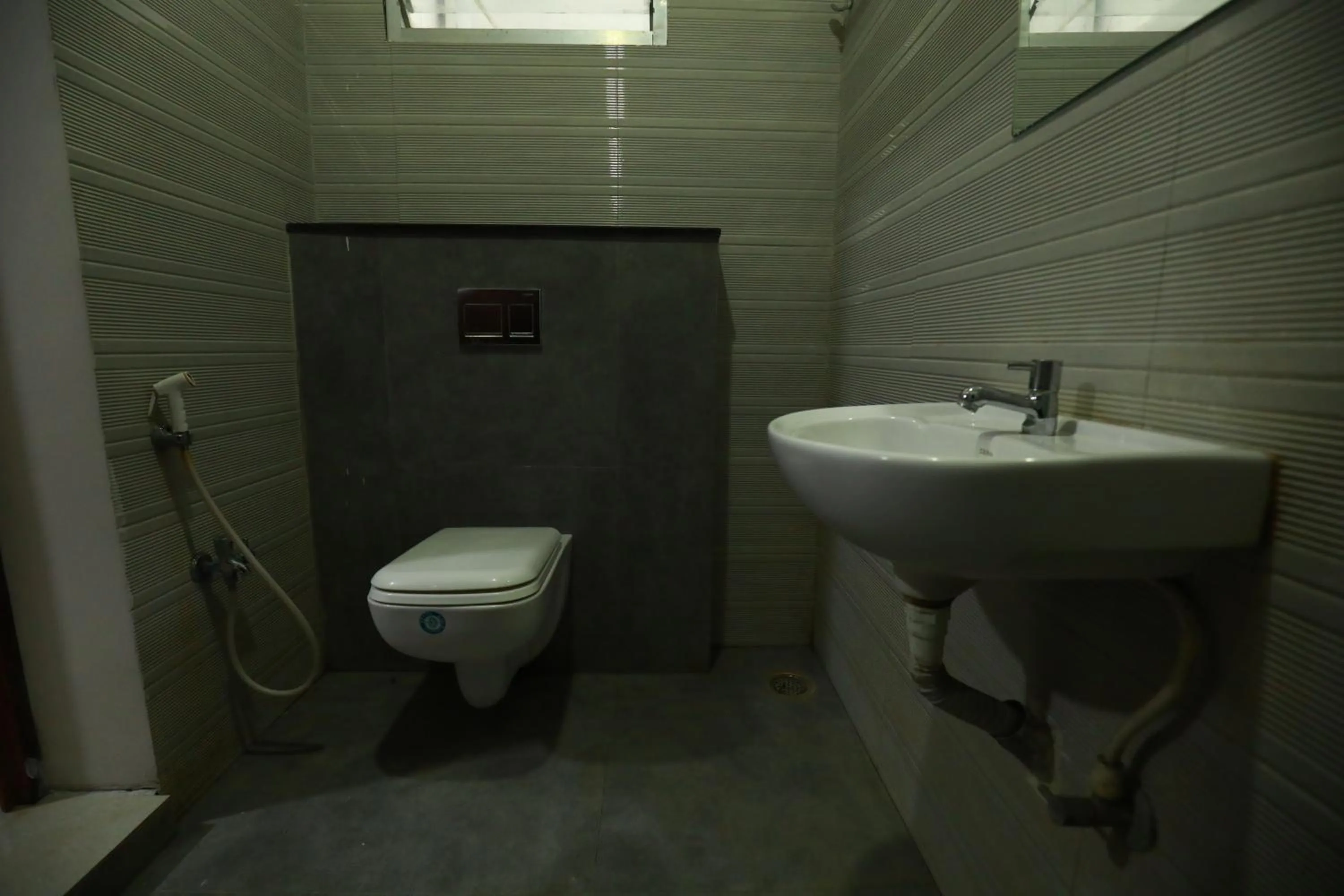 Bathroom in The Ideal Nest Kumbakonam