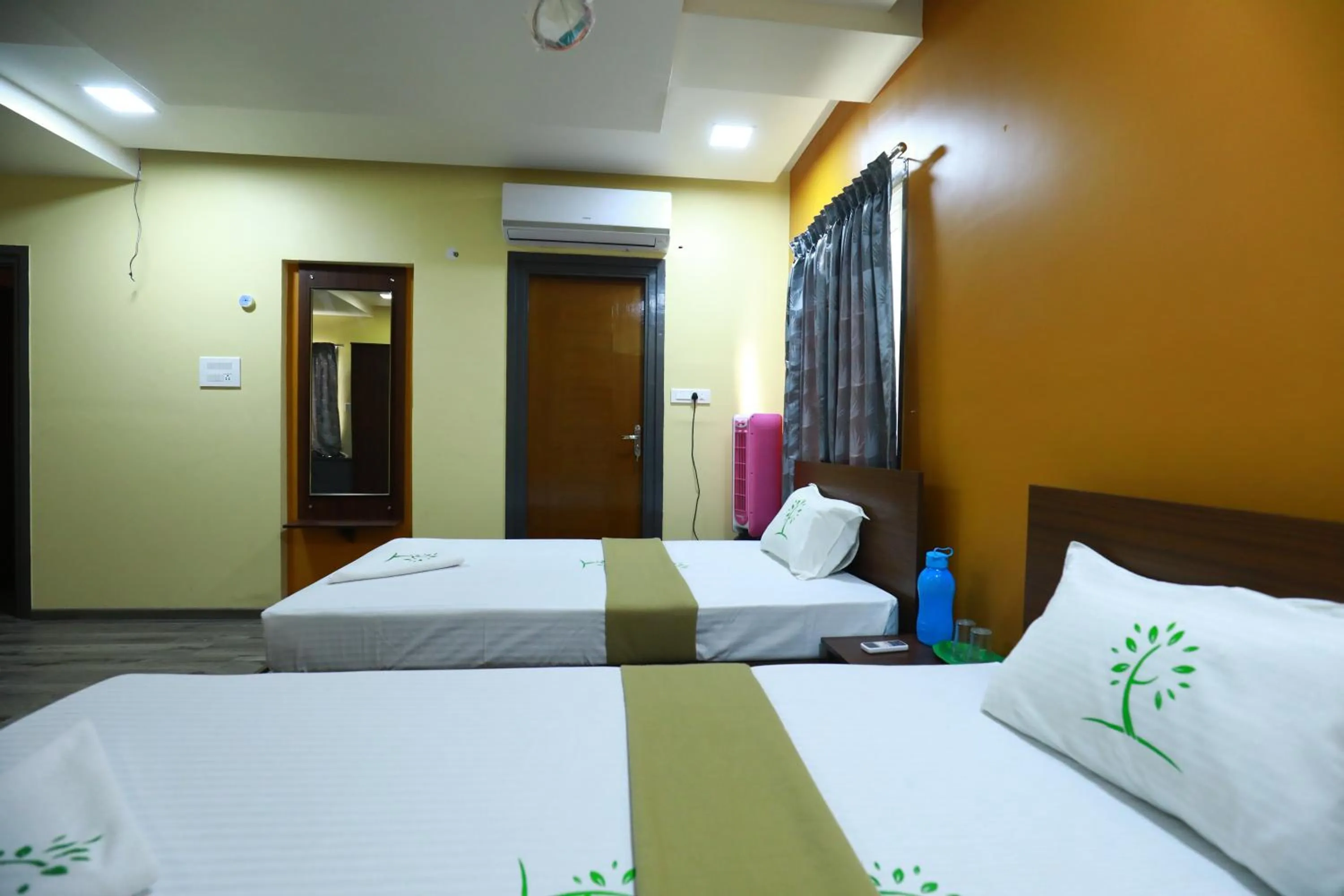 Bed in The Ideal Nest Kumbakonam