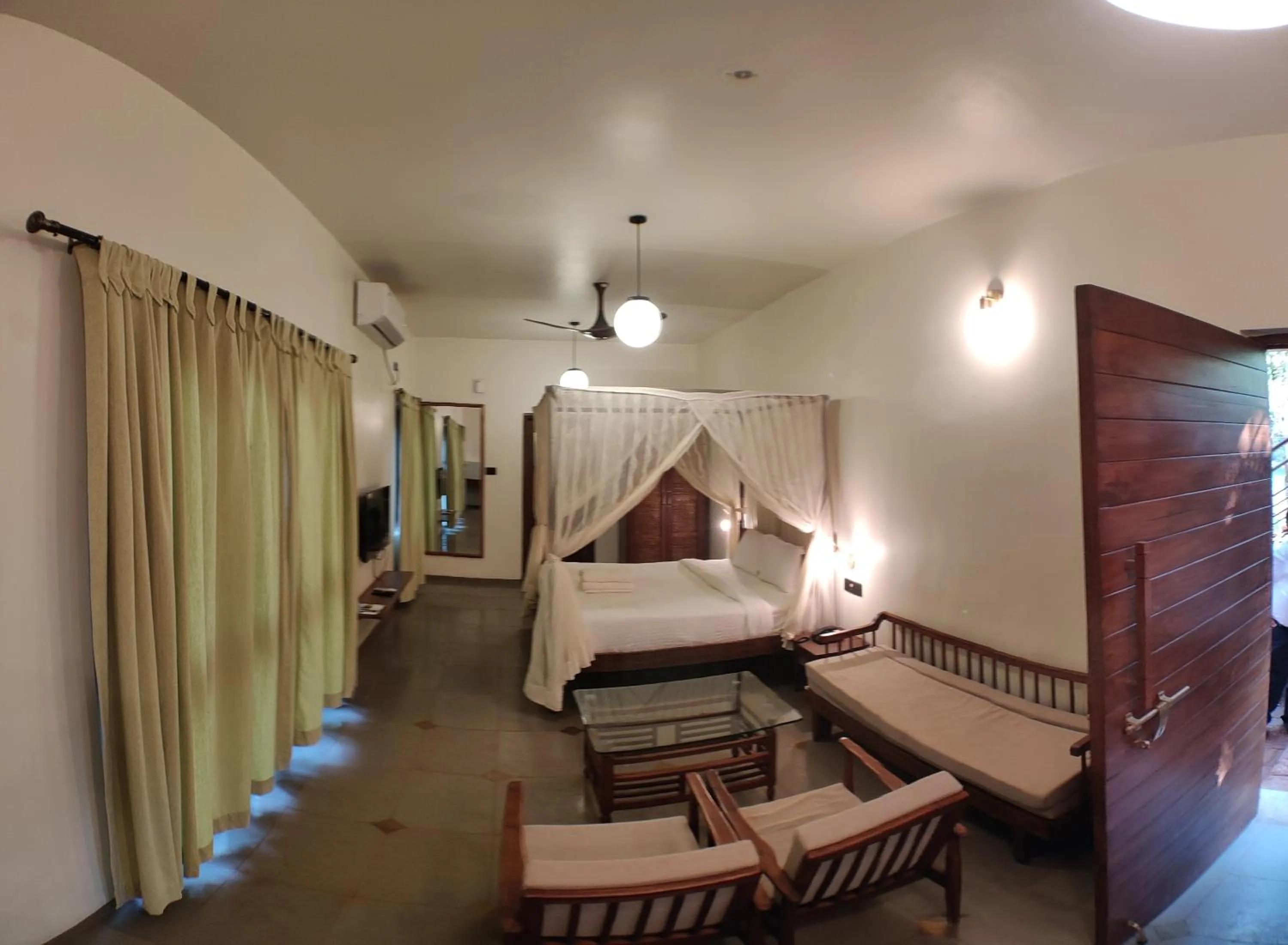 Photo of the whole room, Bed in The Orchard Resort