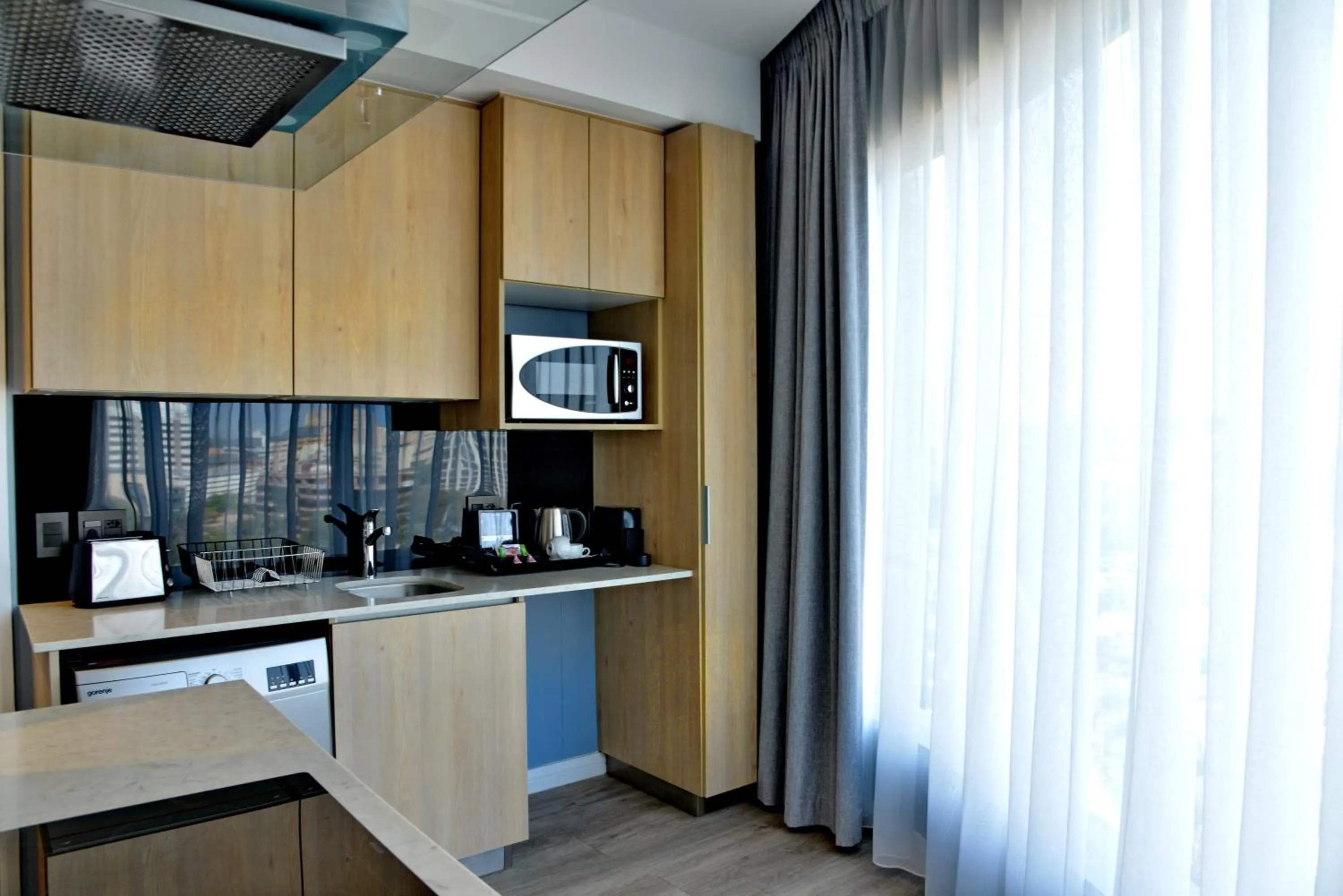 Kitchen or kitchenette in @Sandton Hotel