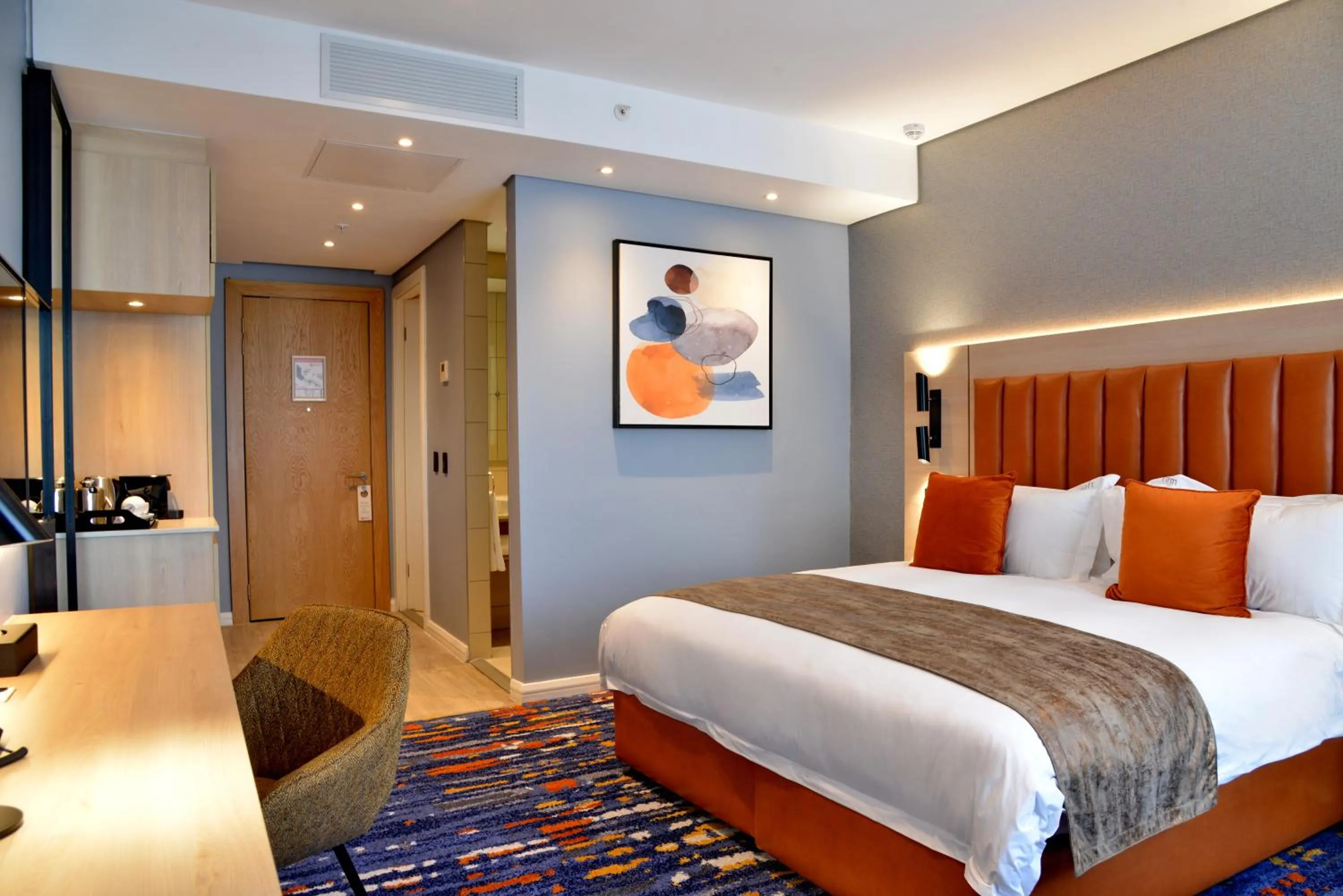 Bedroom, Bed in @Sandton Hotel