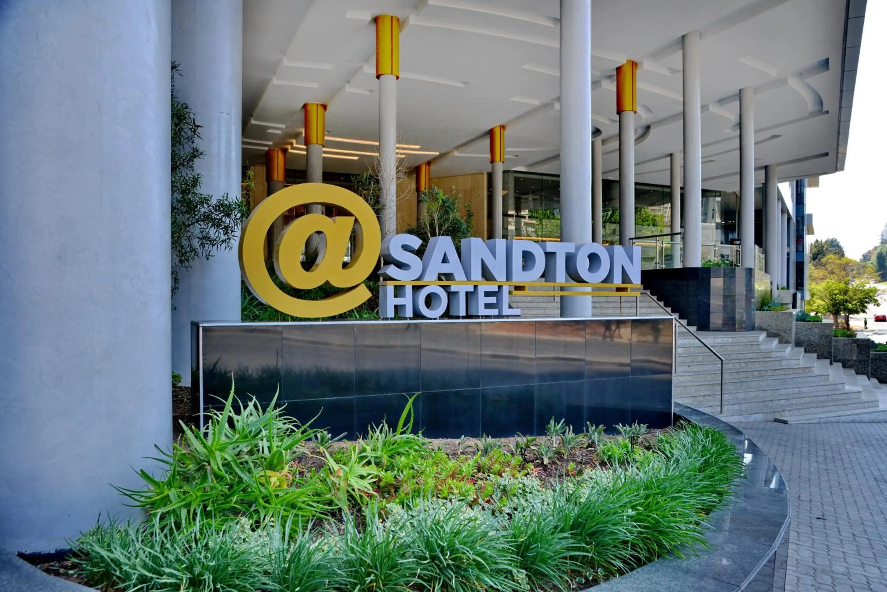 Facade/entrance in @Sandton Hotel