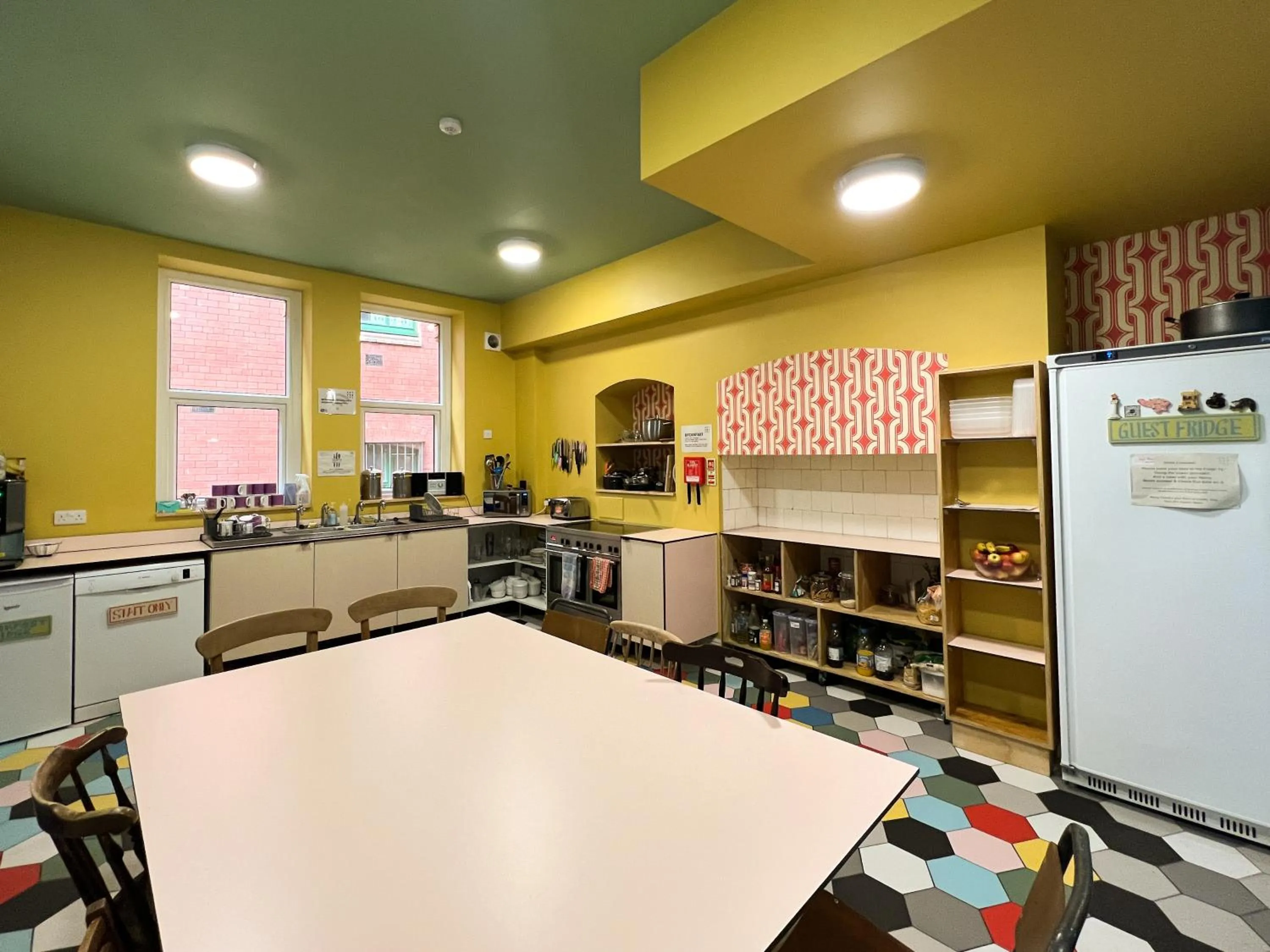 Coffee/tea facilities in Art Hostel