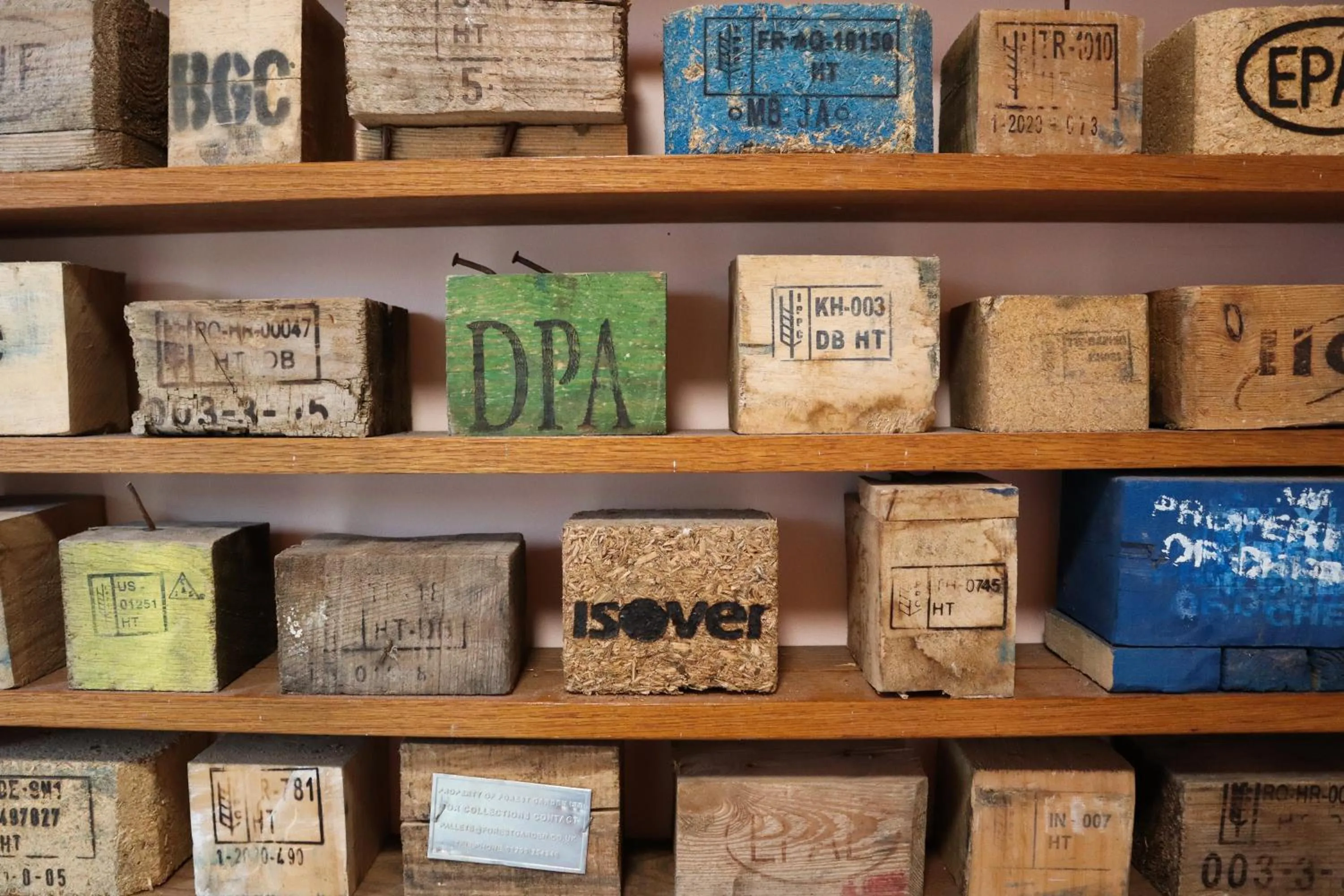 Decorative detail in Art Hostel