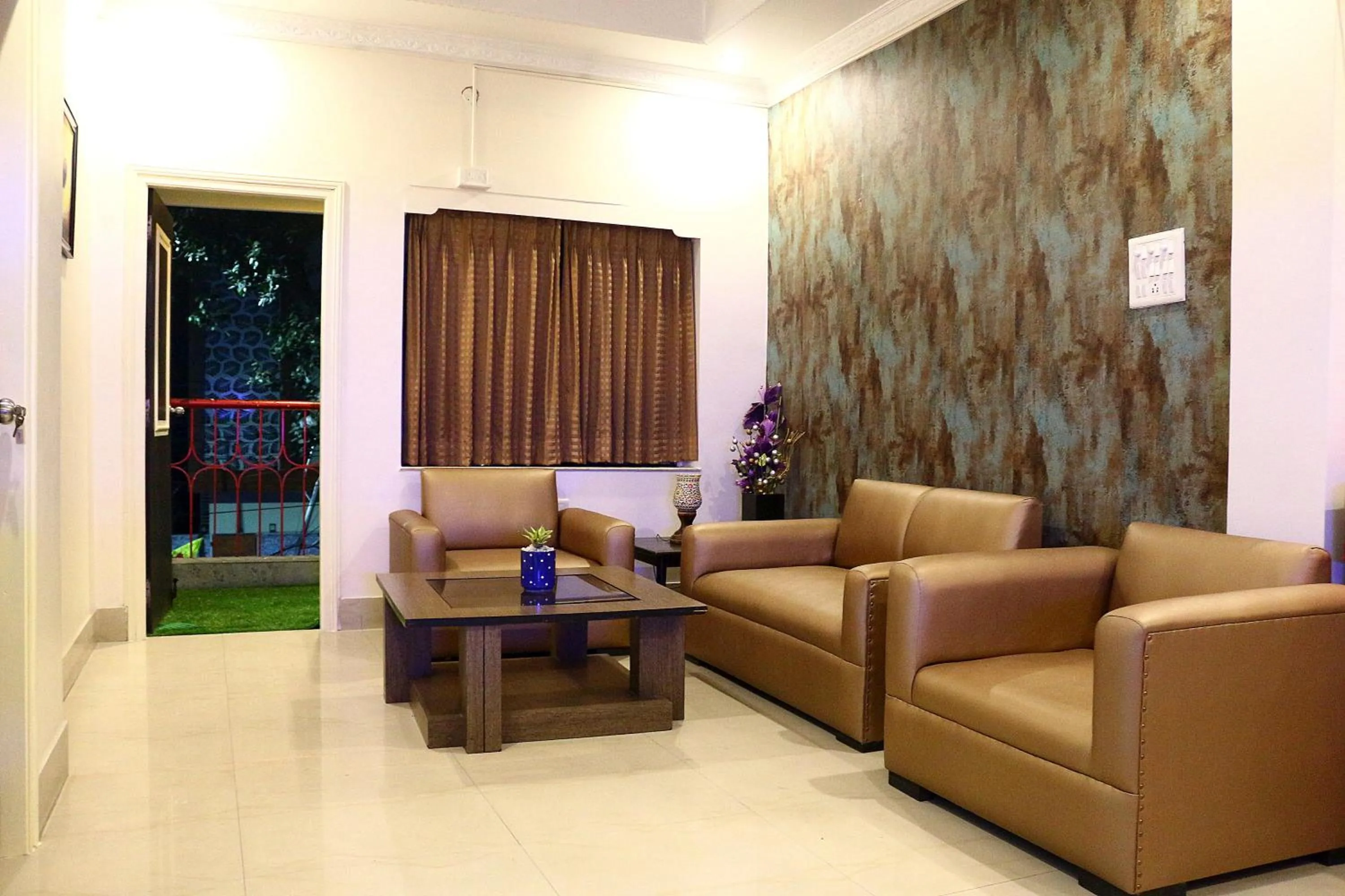 Living room in Crossroads