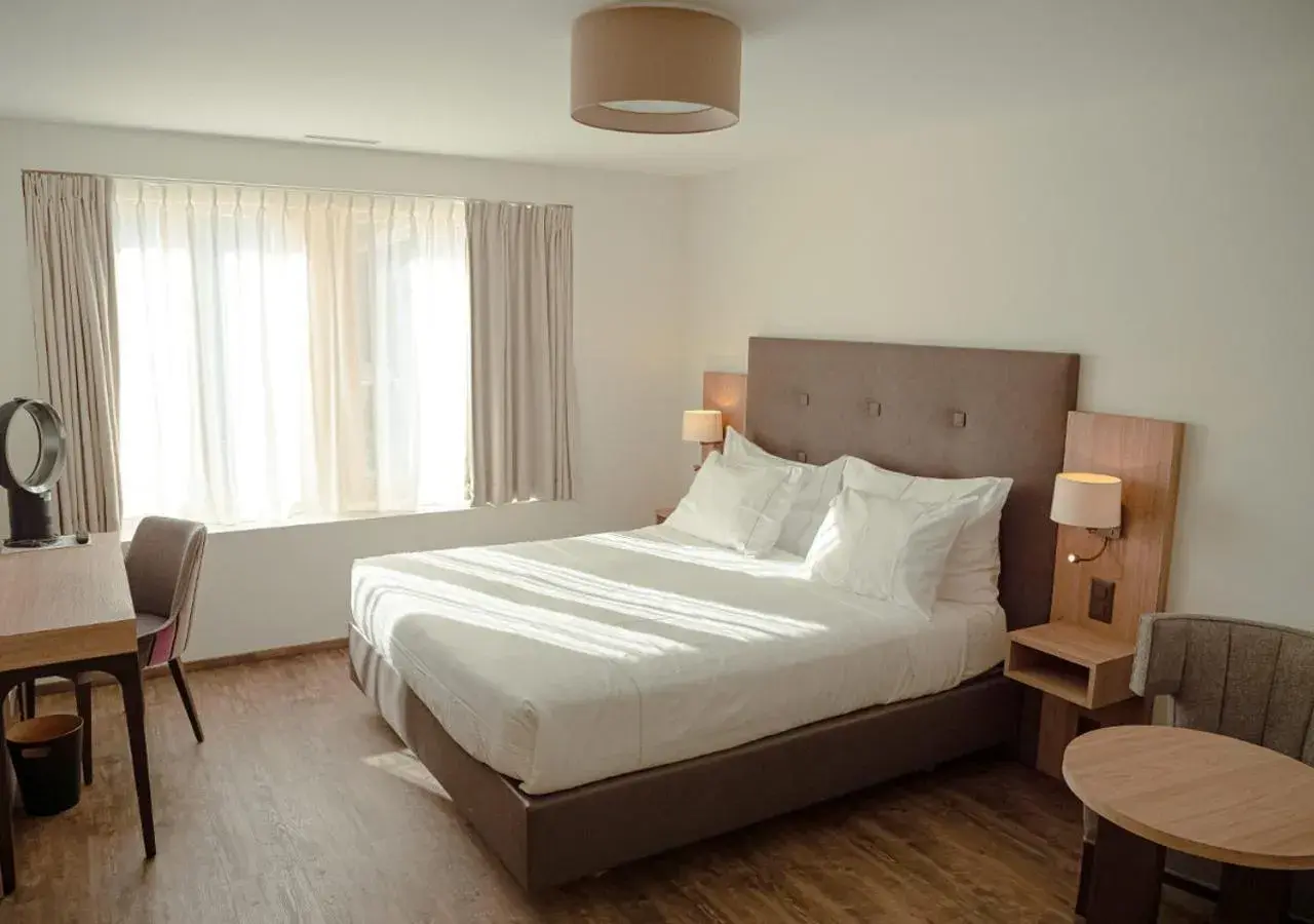 Double Room with Private Bathroom - single occupancy in Auberge Le Relais Double Room with Private Bathroom - single occupancy in Auberge Le Relais