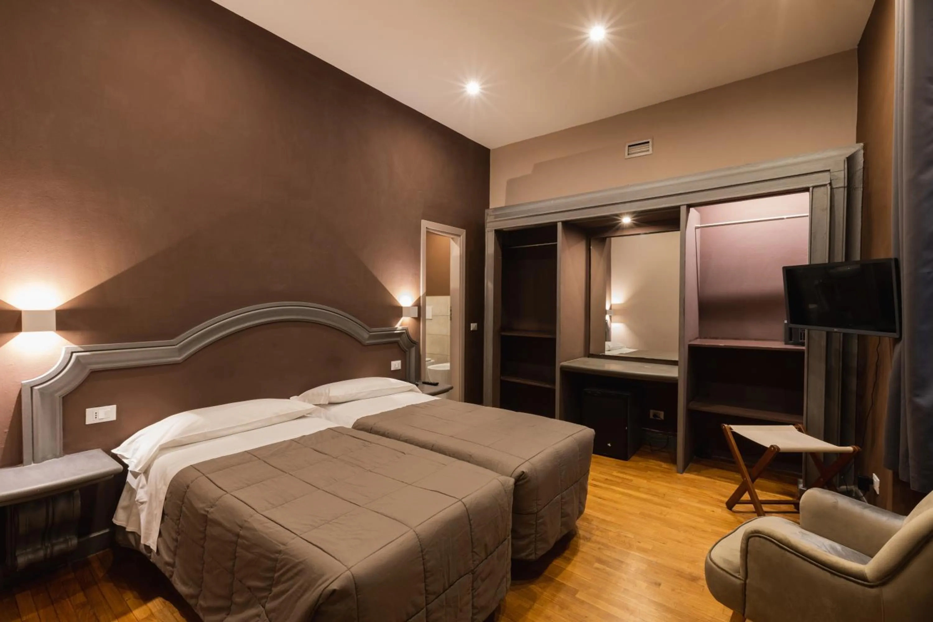 Photo of the whole room, Bed in Hotel Unicorno