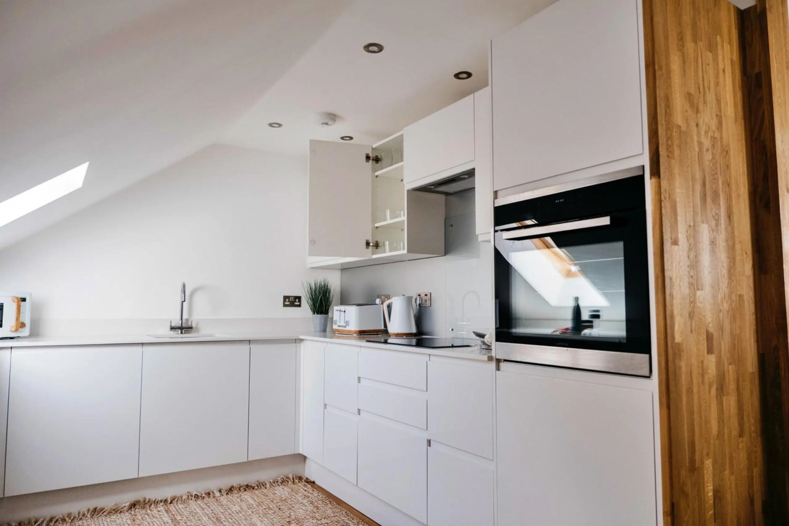 Finest Retreats - Tolcarne Stay - Luxury Newquay Apartment