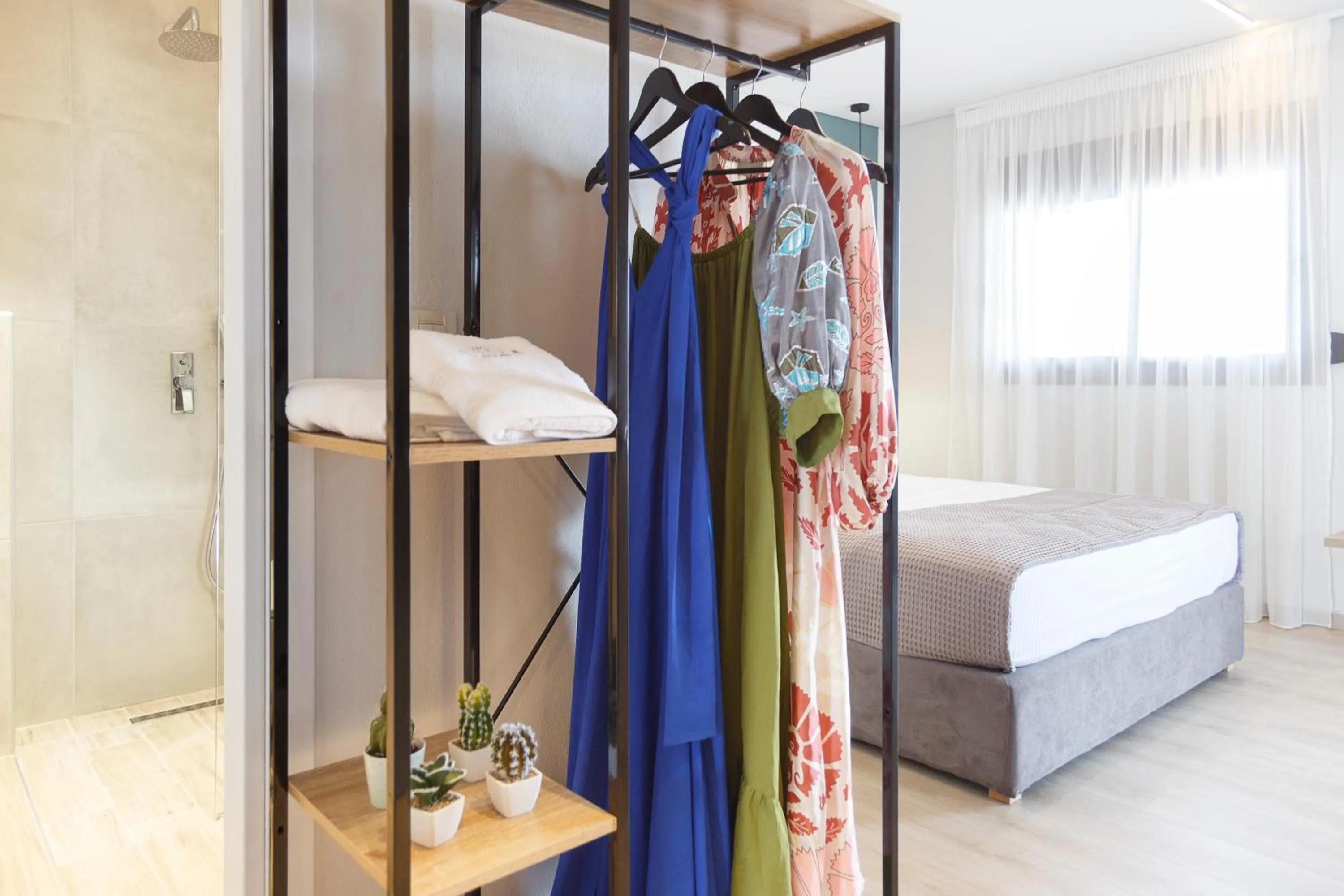 9 Luxury Rooms