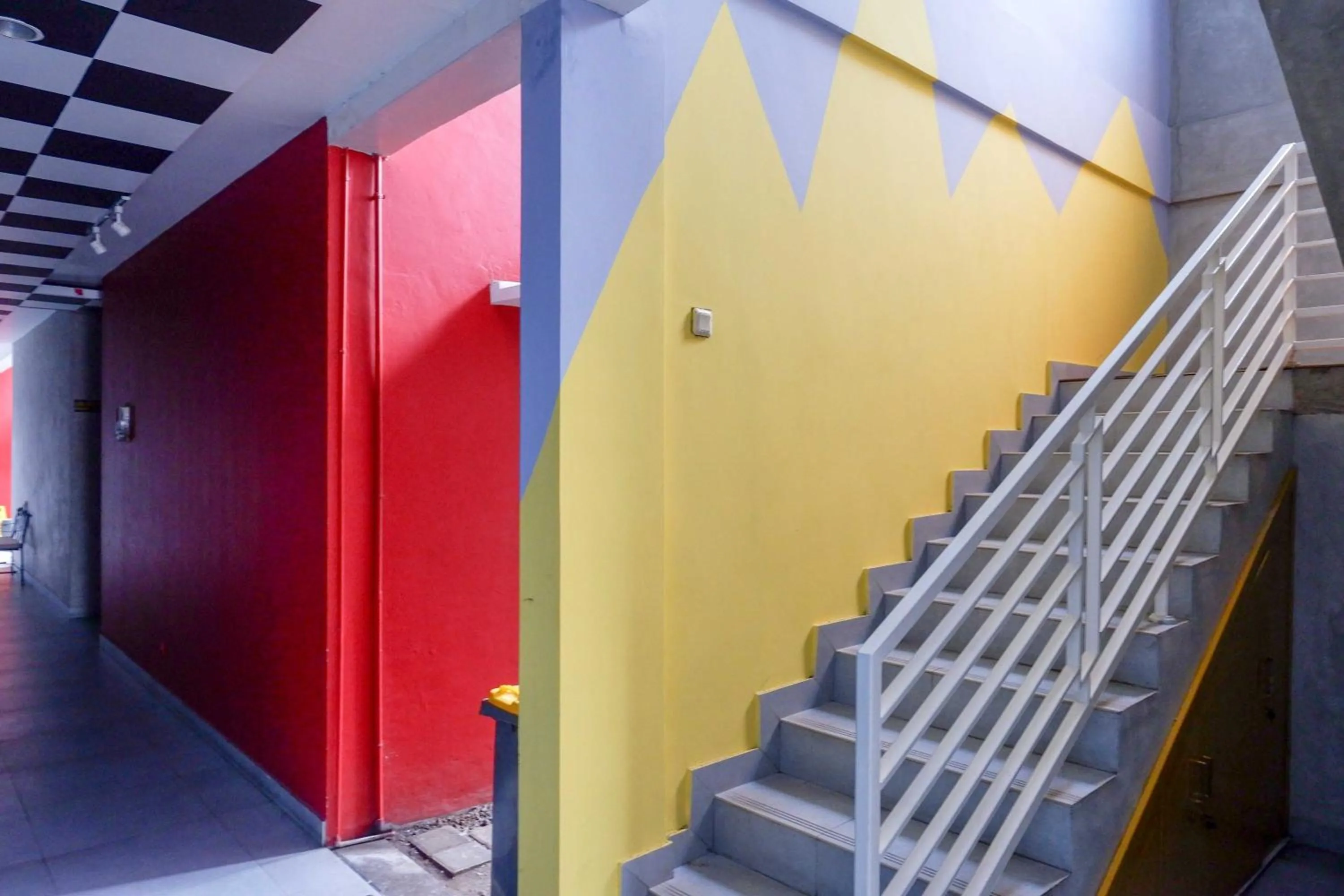 Facade/entrance in Sans Hotel Absari Yogyakarta